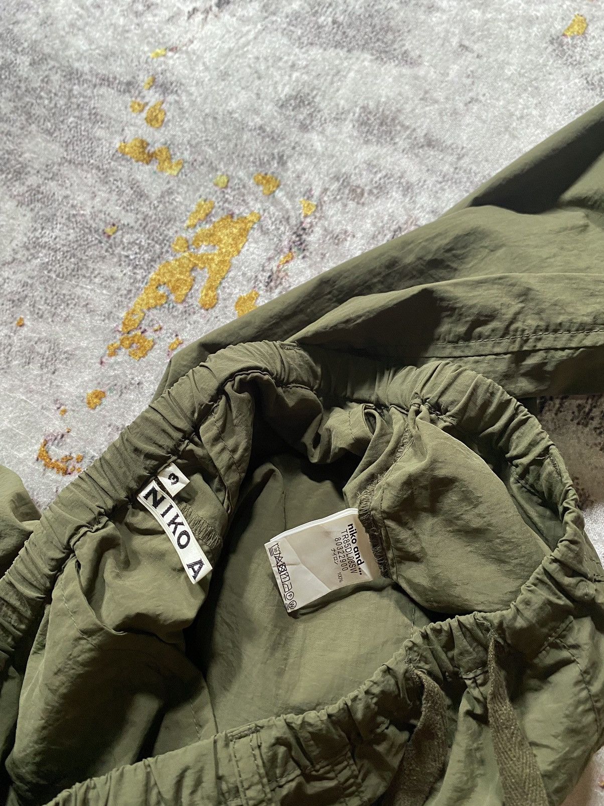 Japanese Brand × Yohji Yamamoto Niko And Nylon Pants Size US 34 / EU 50 - 9 Thumbnail