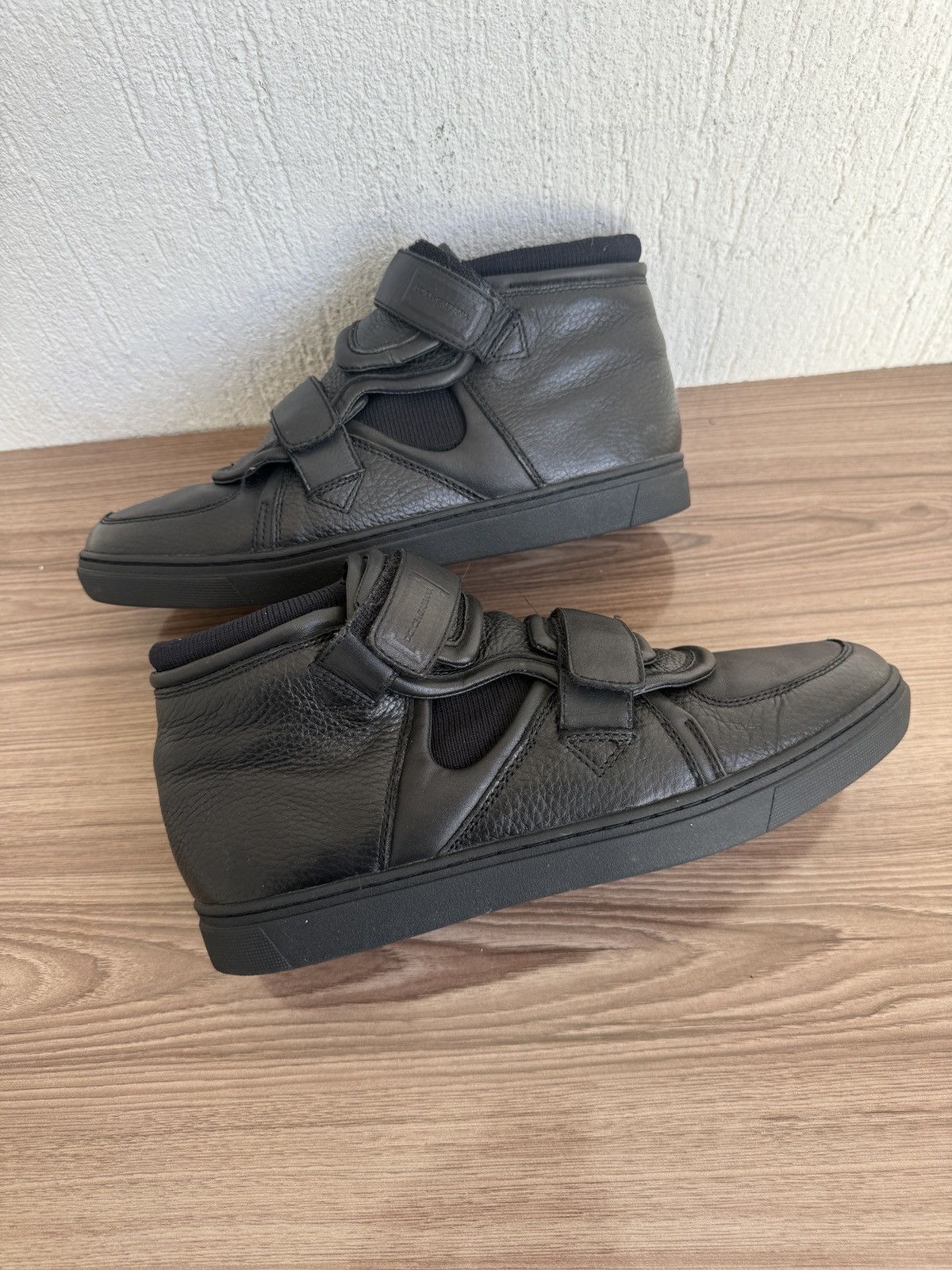 Dolce & Gabbana Vintage strap sneaker Size US 9 / EU 42 - 13 Thumbnail