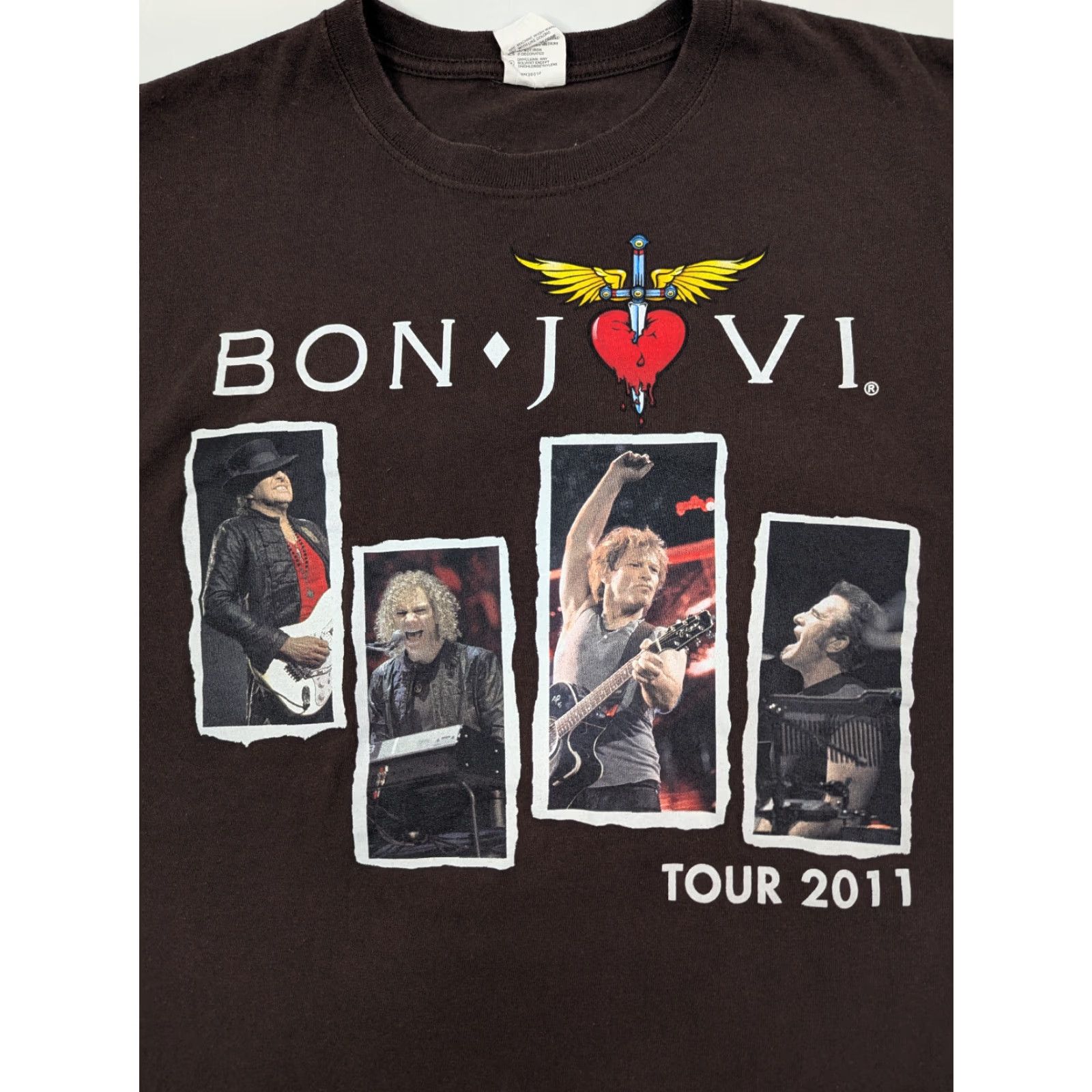 Anvil Bon Jovi 2011 Tour Band Promo T Shirt Adult Large Brown Music Tee Anvil Size US L / EU 52-54 / 3 - 3 Thumbnail