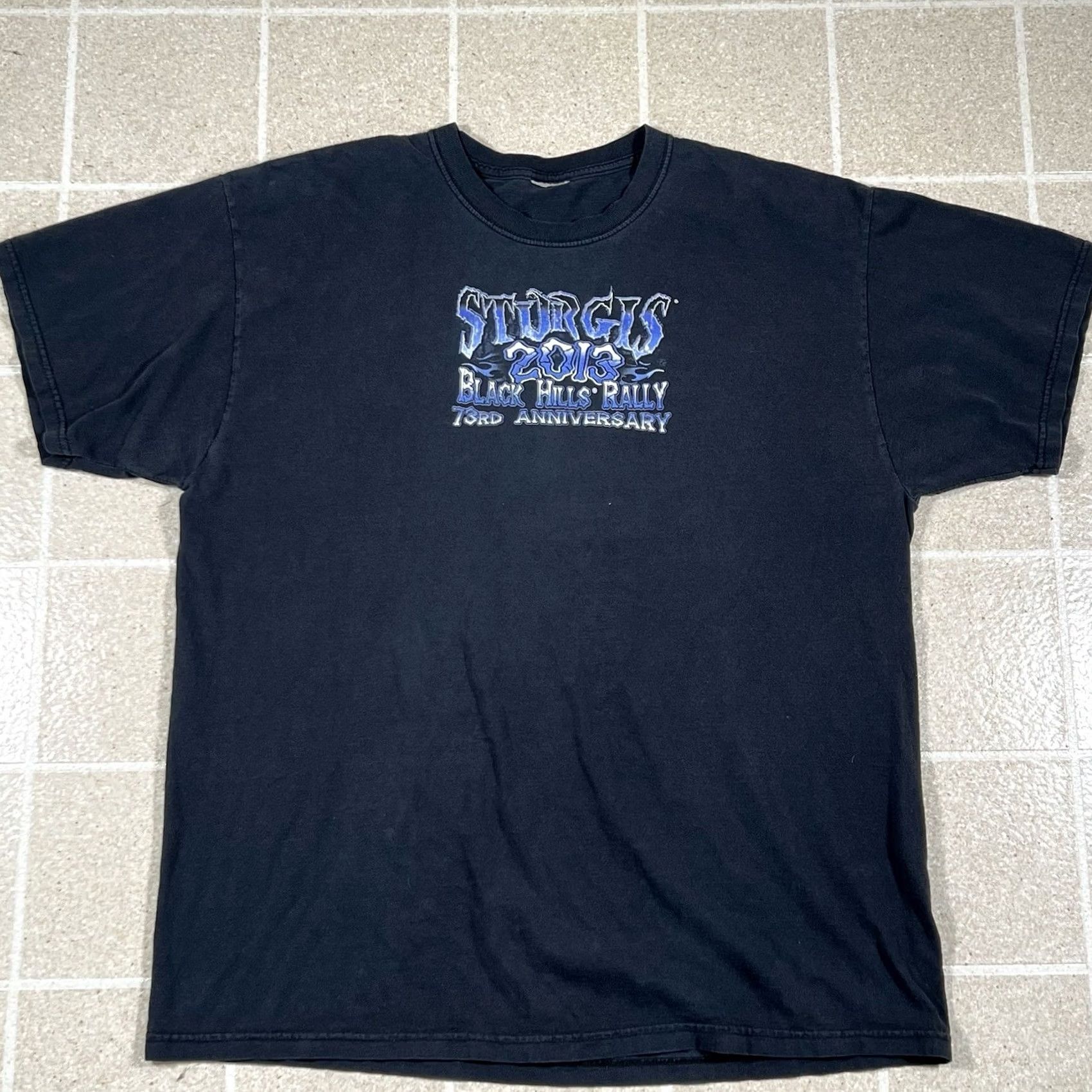 Vintage VINTAGE Sturgis Black Hills Bike Rally Tshirt Motorcycle Tshirt L Black Mens 2013 Y2K Bike Rally Motorcycle Theme Size US L / EU 52-54 / 3 - 3 Thumbnail