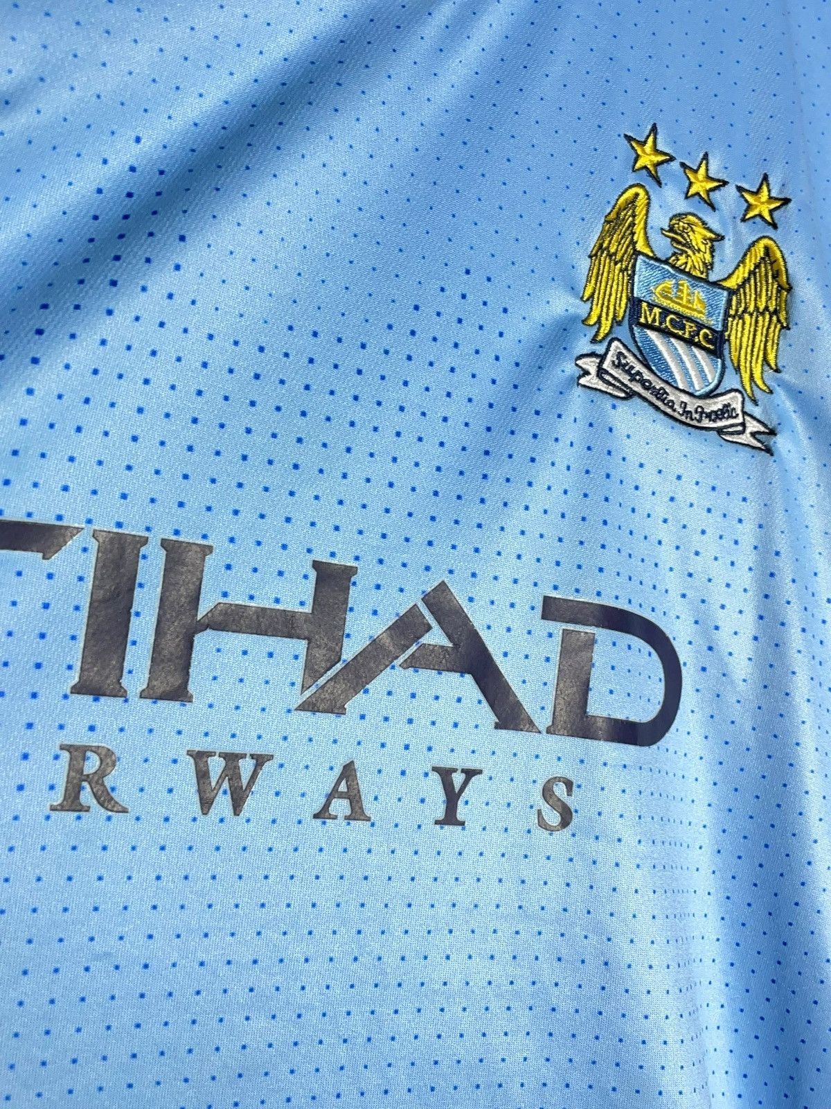Umbro × Vintage #16 Kun Aguero Manchester City Umbro 2011/12 Football Shirt Size US S / EU 44-46 / 1 - 7 Thumbnail