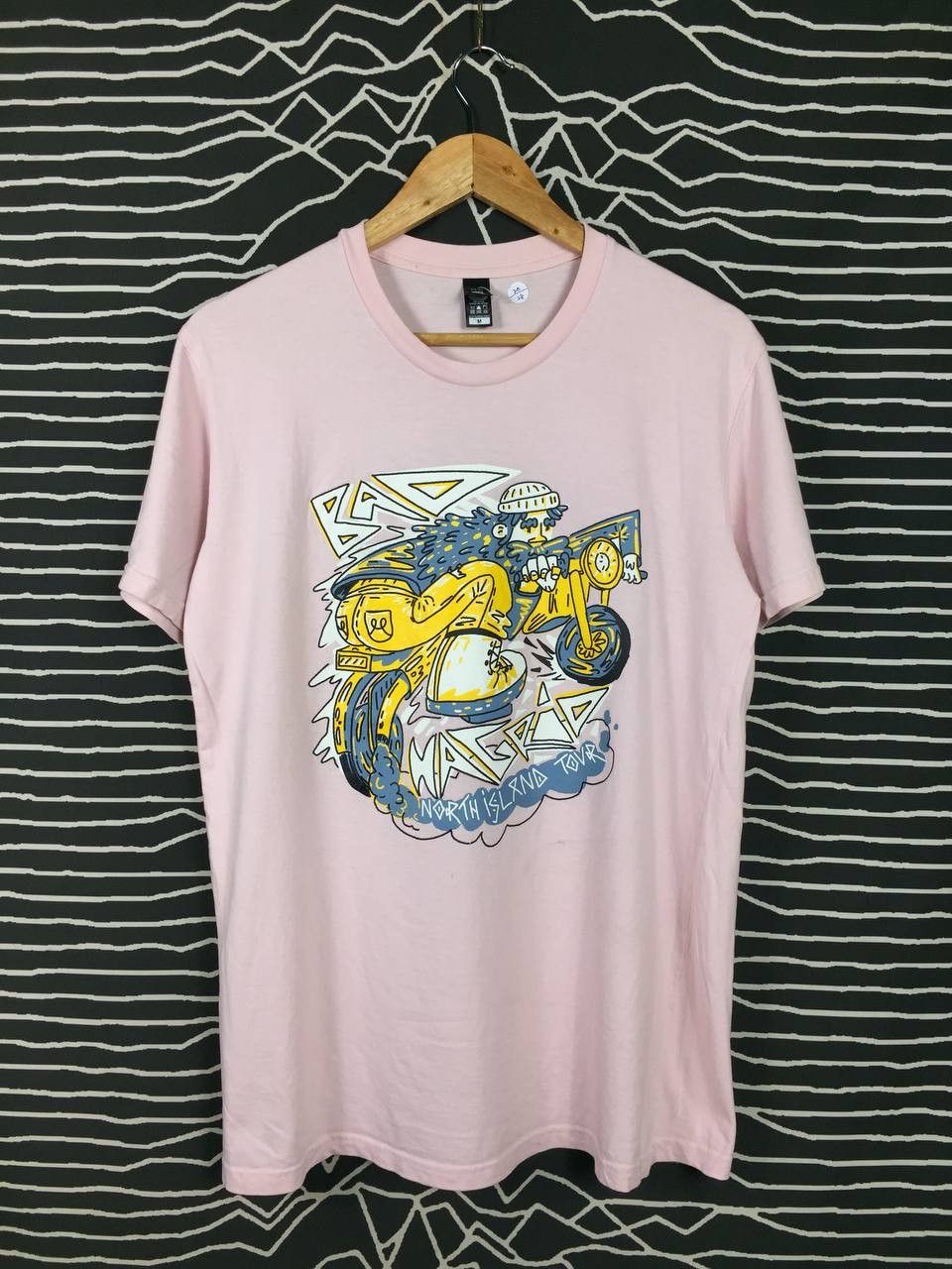Band Tees × Vintage Bad Hagrid Alternative Indie Band North Island Tour Tee Size US M / EU 48-50 / 2 - 2 Thumbnail