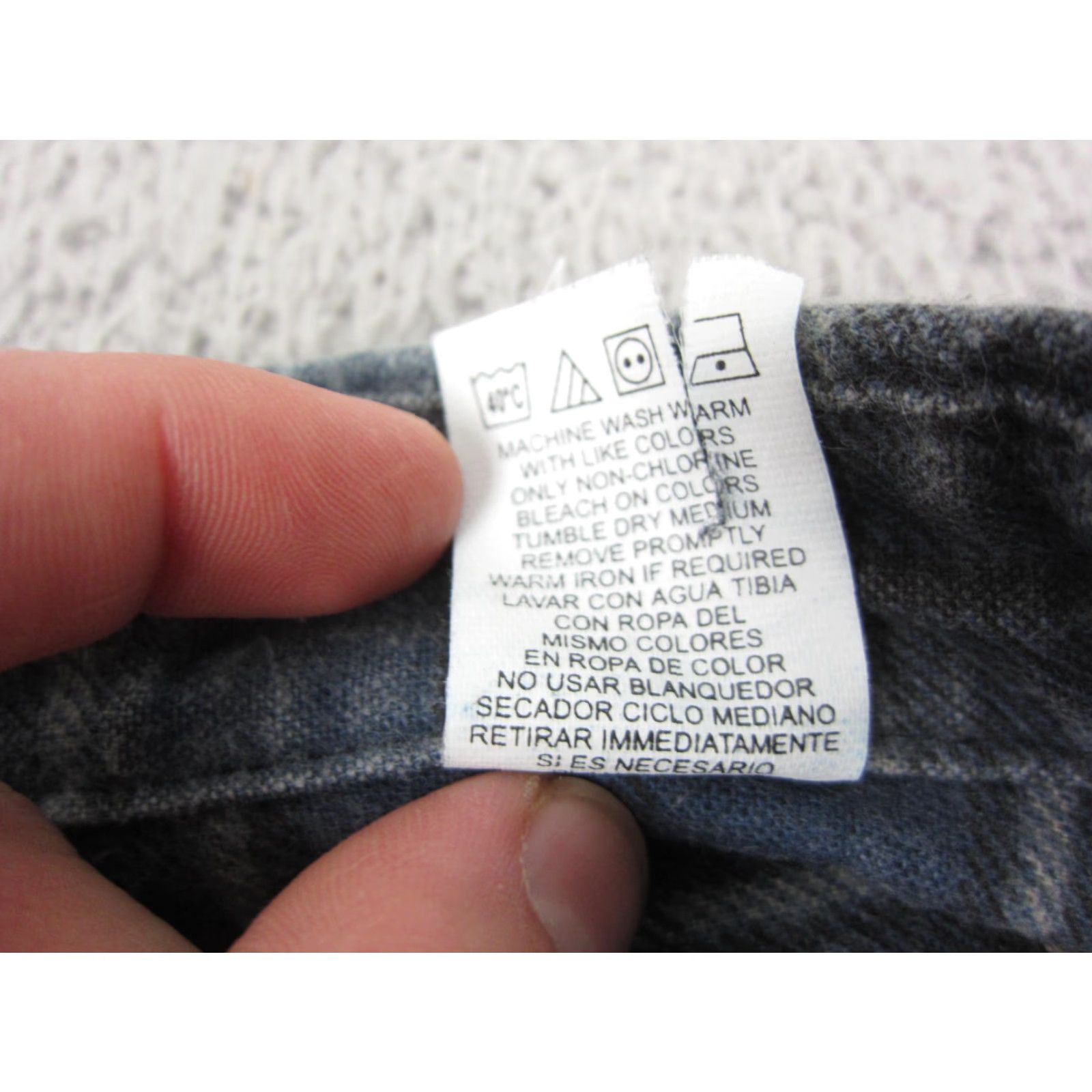Vintage VINTAGE Puritan Shirt Mens XLT Blue Plaid Flannel Made in USA Button-Up Shirt Mens Big & Tall 90s Retro Casual Cotton Size US XL / EU 56 / 4 - 7 Thumbnail