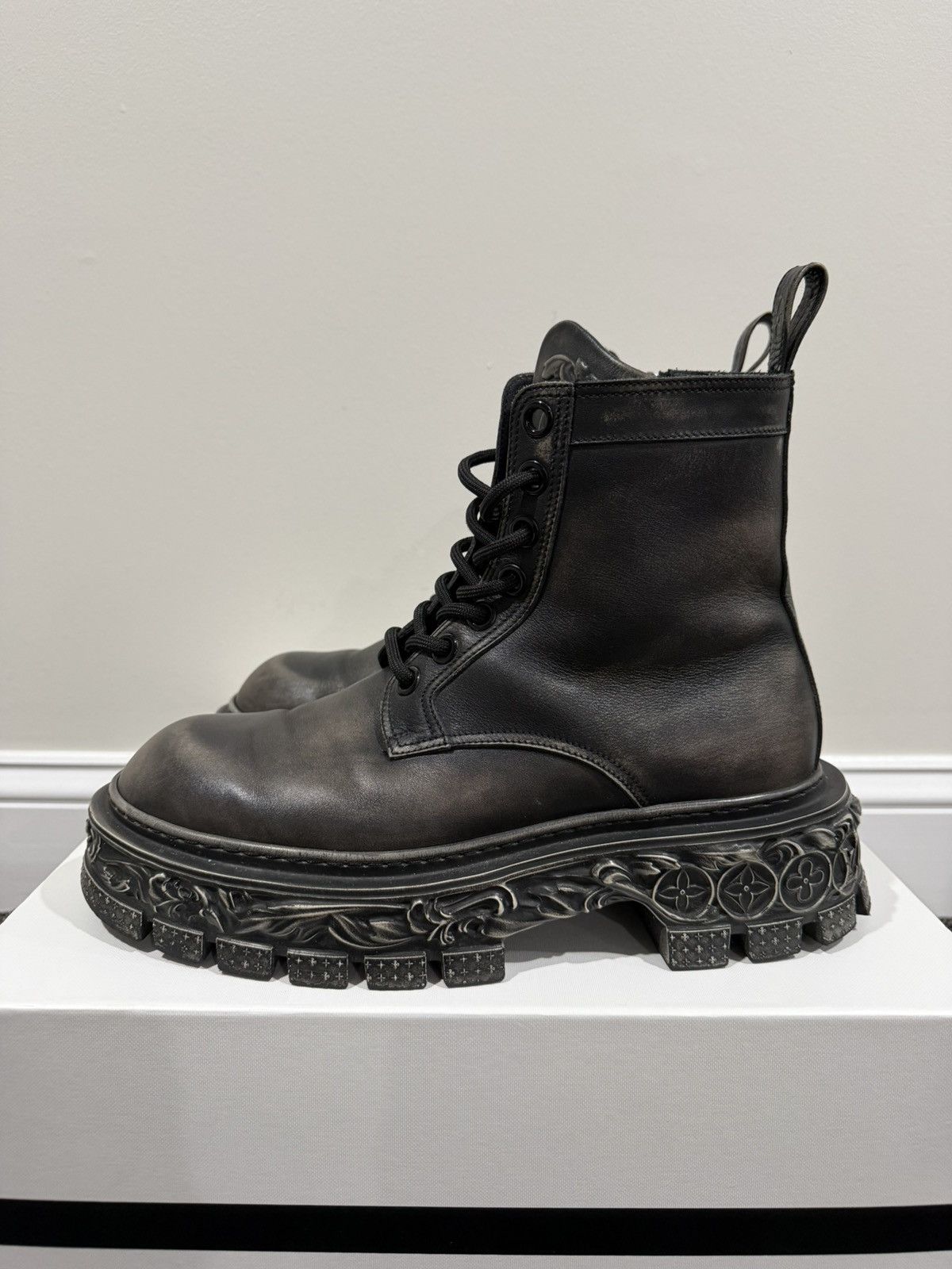 Louis Vuitton Louis Vuitton Virgil Abloh FW22 Baroque Ranger Leather Boots Size US 8 / EU 41 - 4 Thumbnail