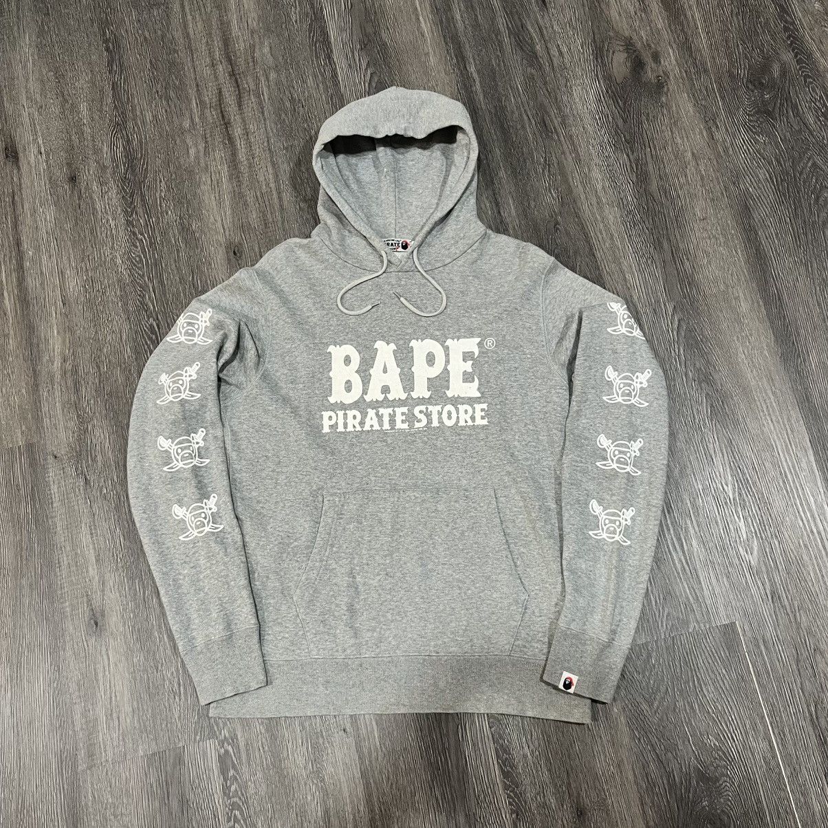 Bape Bape Pirate Store Logo Graphics Hoodie Size US L / EU 52-54 / 3 - 2 Thumbnail