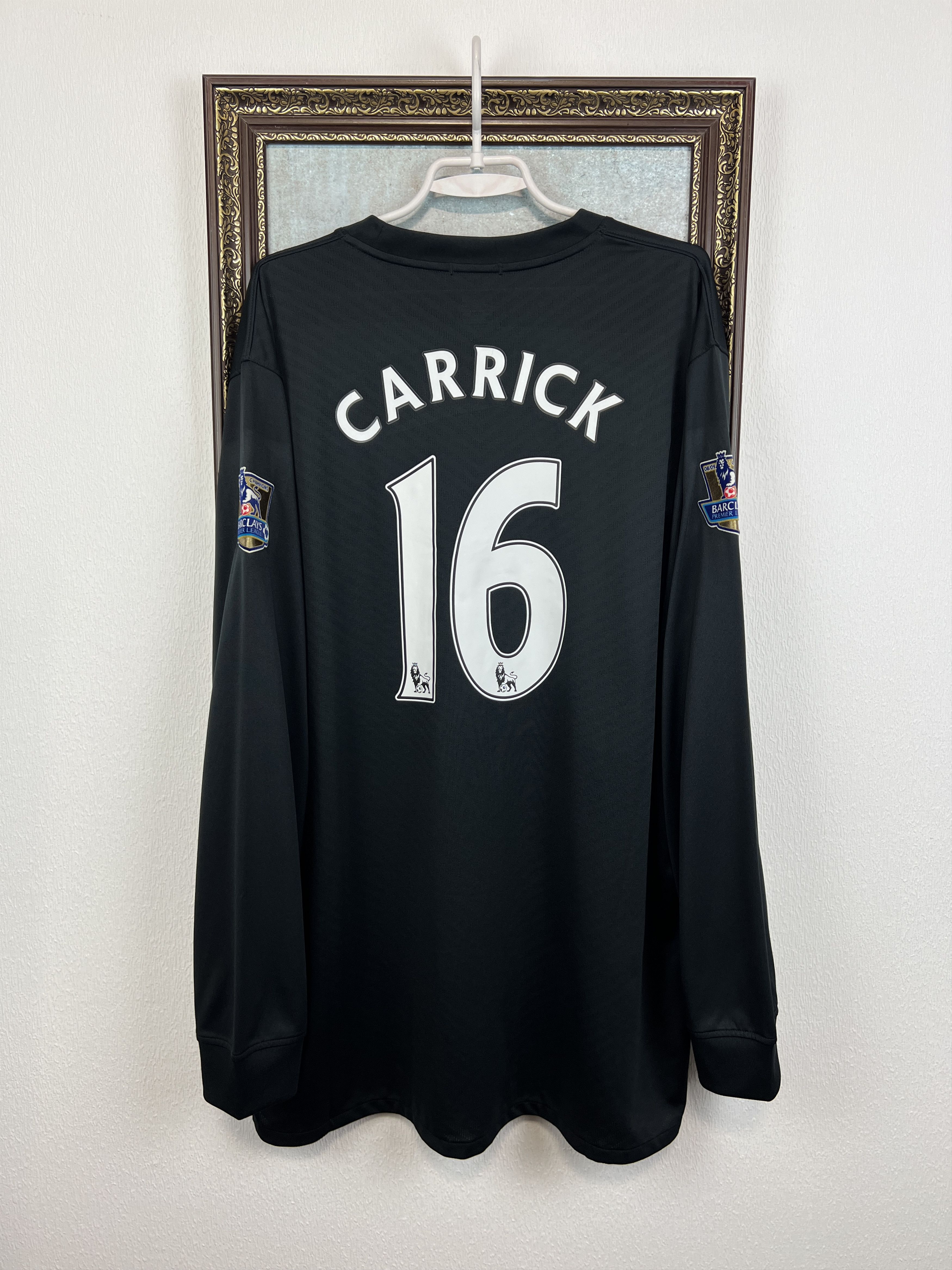 Nike Manchester United football shirt Carrick Long Sleeve Jersey Size US XXL / EU 58 / 5 - 1 Thumbnail