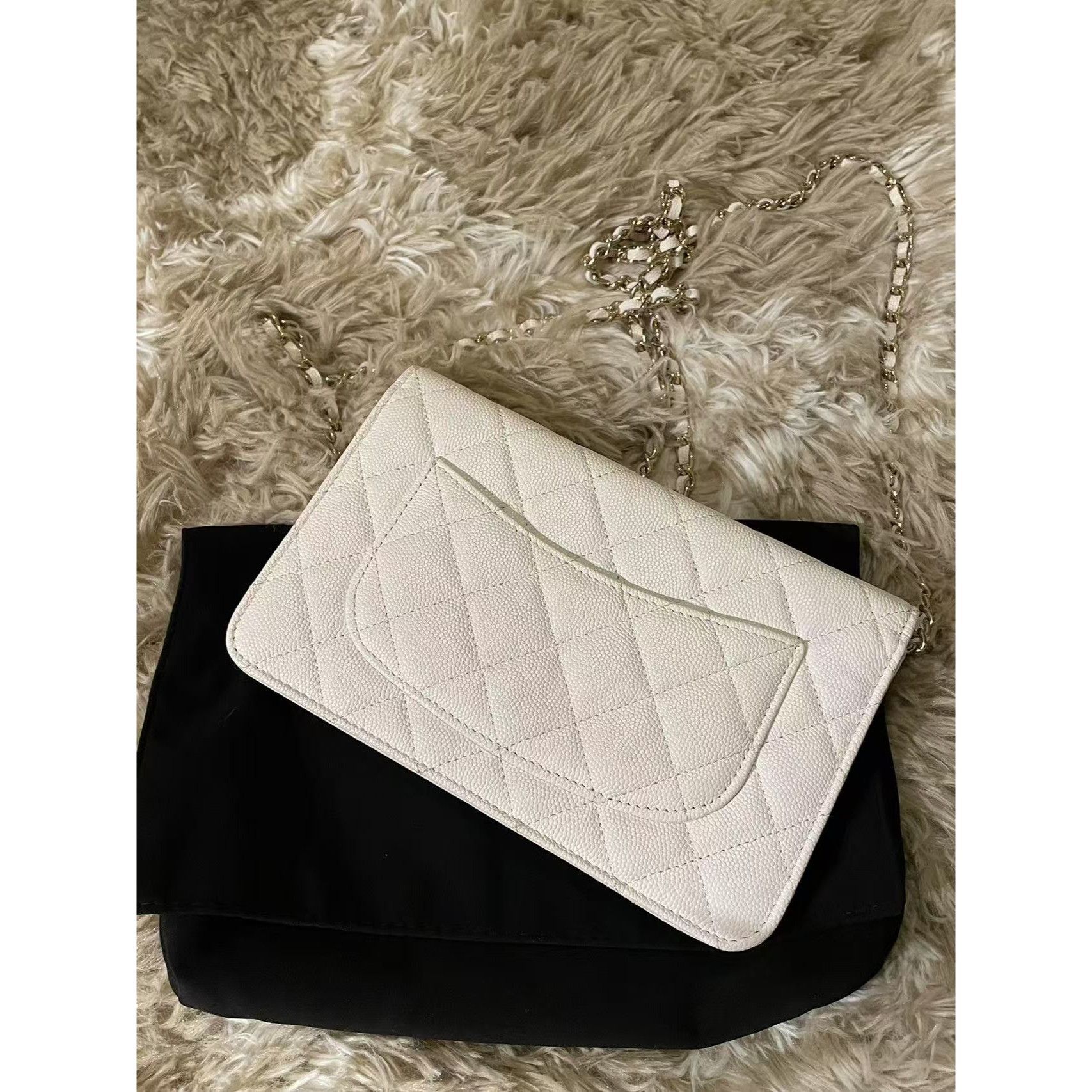 Chanel Chanel Wallet On Chain Timeless/Classique leather crossbody Size ONE SIZE - 2 Thumbnail