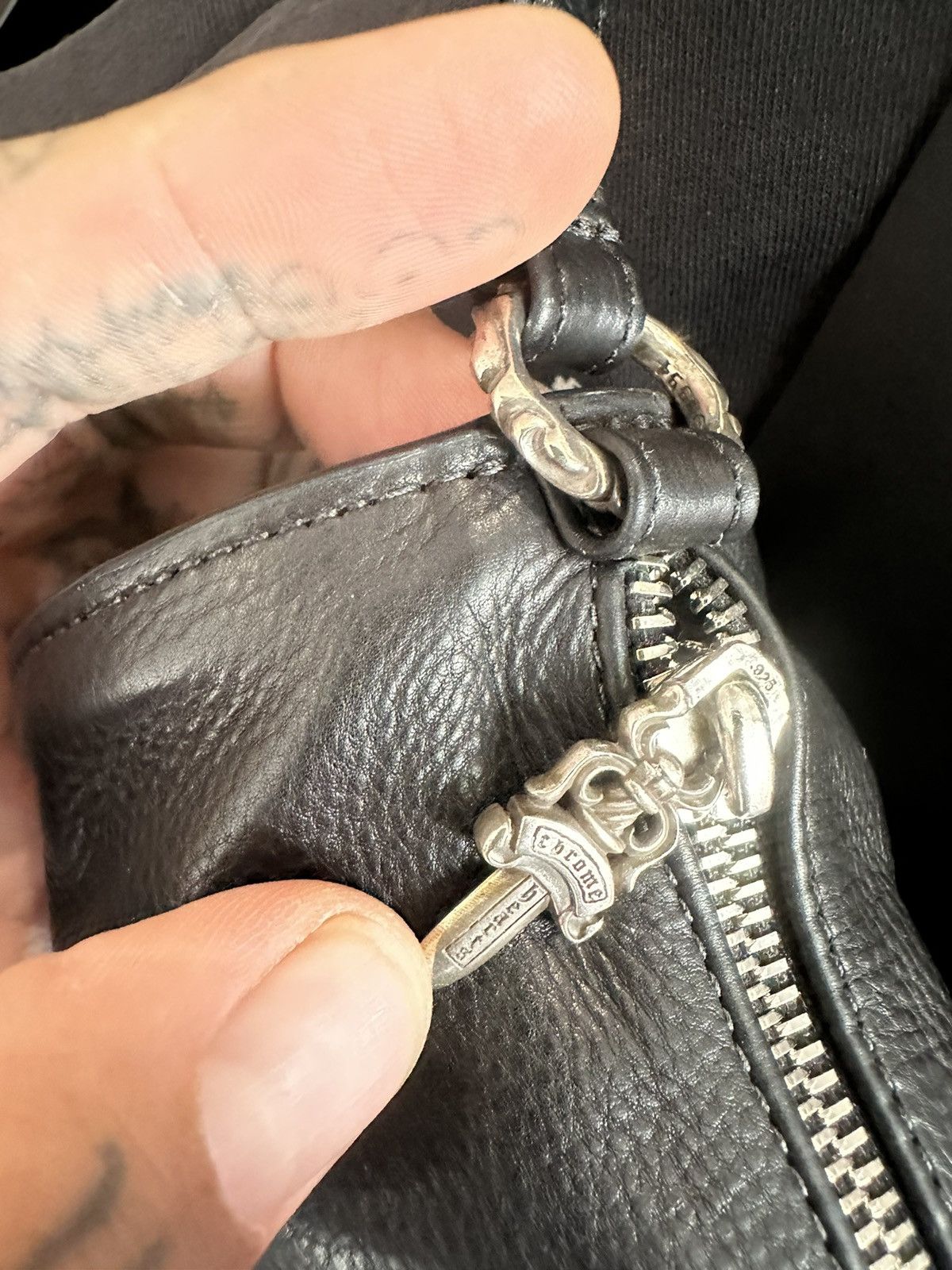 Chrome Hearts CHROME HEARTS CROSS PATCH MINI BAG PURSE LEATHER Size ONE SIZE - 7 Thumbnail