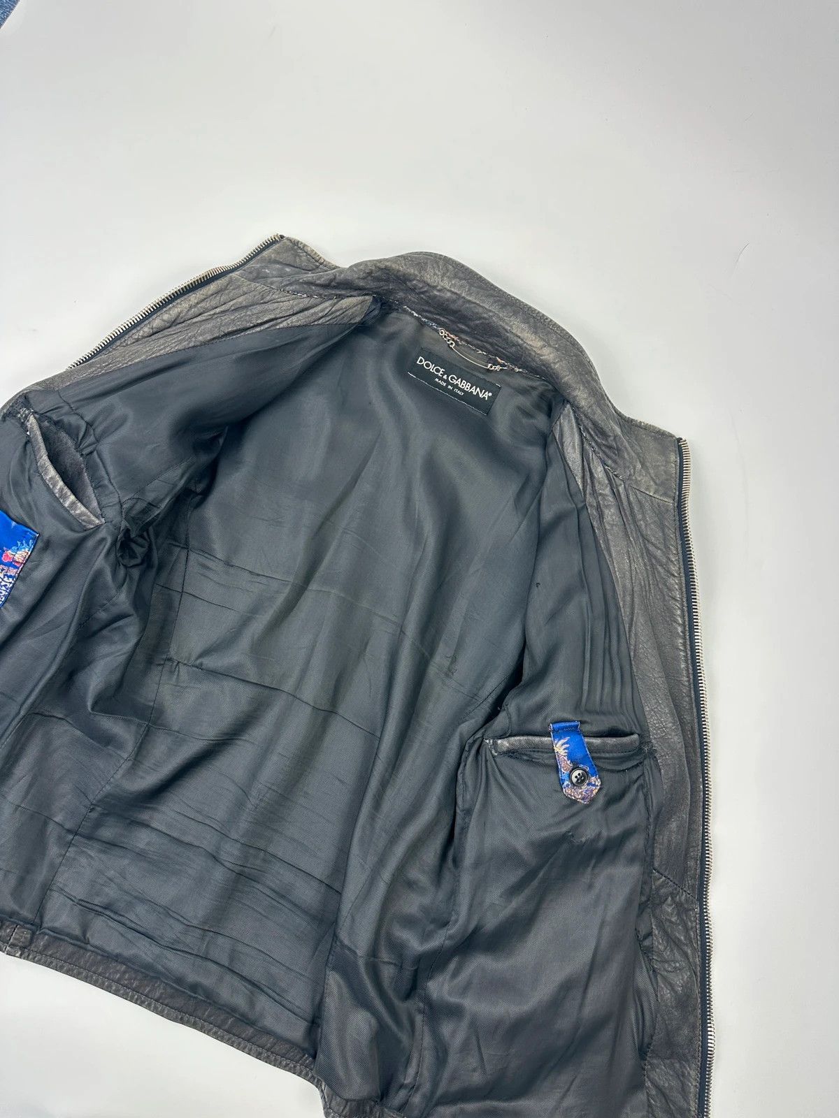 Dolce & Gabbana Dolce & Gabbana 00’s Grey Eroded Leather Faded Bomber Jacket Size US M / EU 48-50 / 2 - 12 Thumbnail
