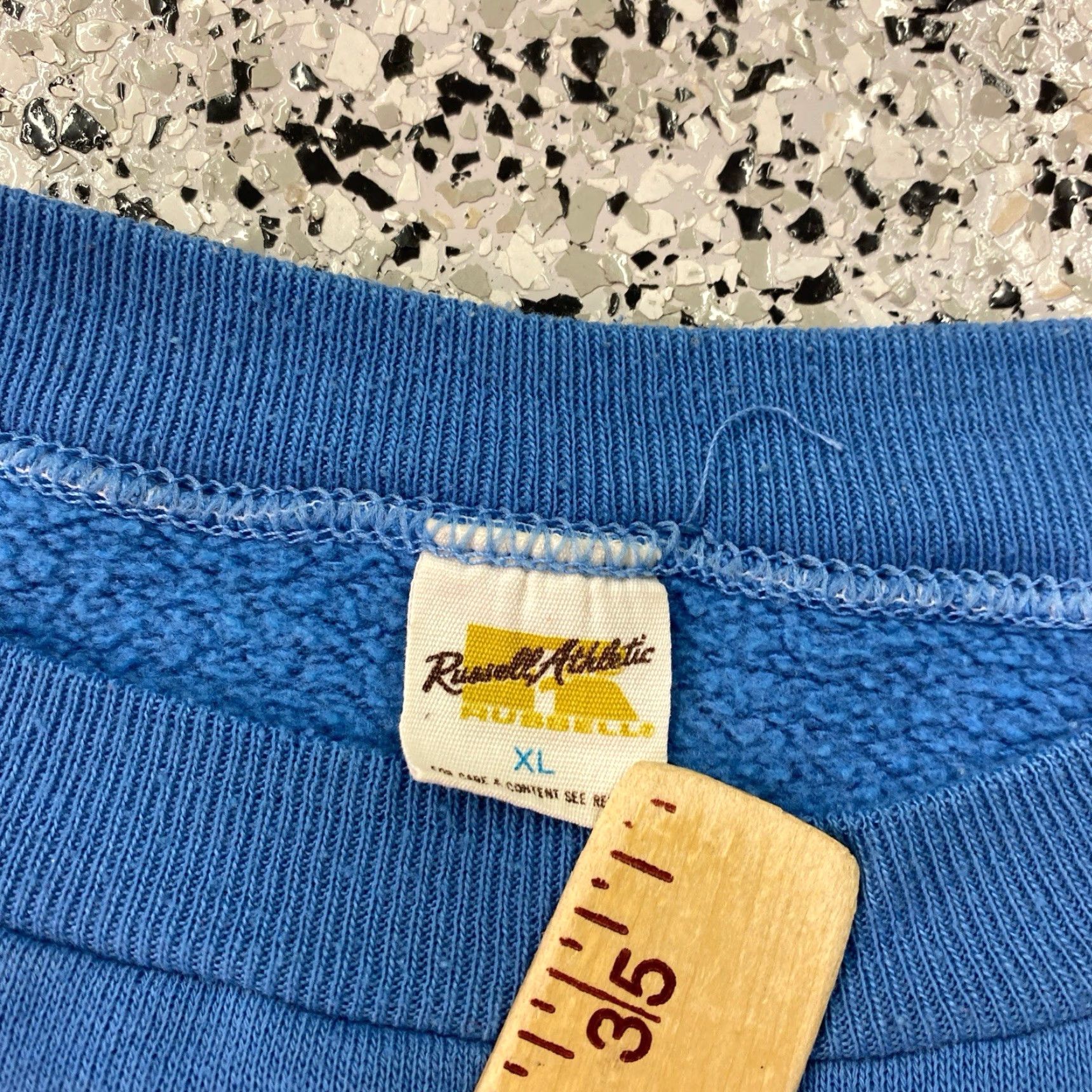 Russell Athletic VINTAGE Russell Athletic Sweatshirt Mens XL Blue Crew Neck Pullover USA 90s Heavyweight Size US XL / EU 56 / 4 - 2 Thumbnail