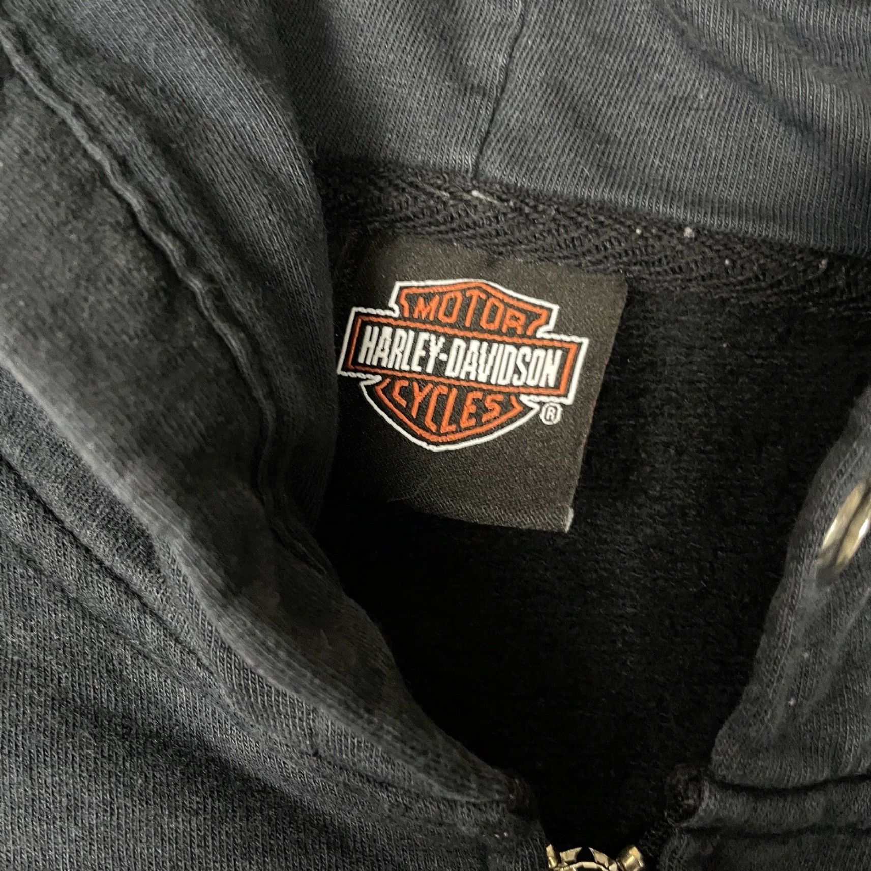 Harley Davidson VINTAGE Harley-Davidson Hoodie Adult M Black Zip Up Studded Distressed Wings M Womens Size M / US 6-8 / IT 42-44 - 6 Thumbnail