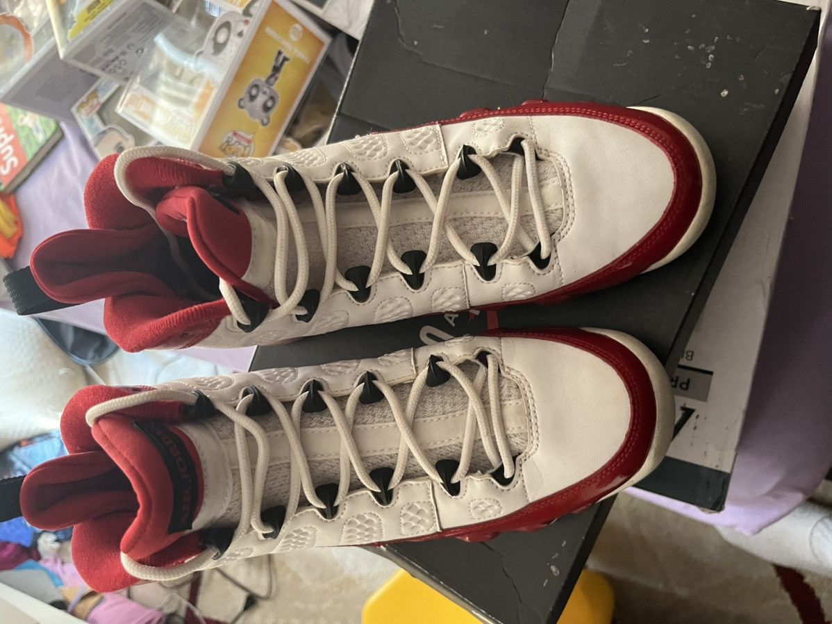 Jordan Brand Gym Red 9s Size US 6 / EU 39 - 7 Thumbnail