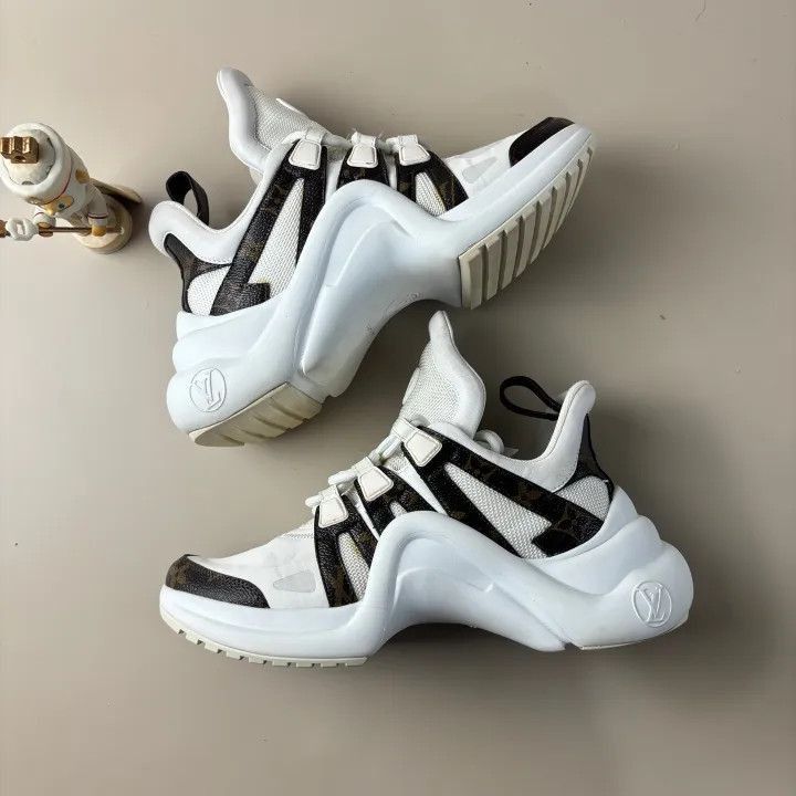Louis Vuitton Louis Vuitton Thick Sole High-Top Sneakers -2508 Size US 6.5 / EU 39-40 - 6 Thumbnail