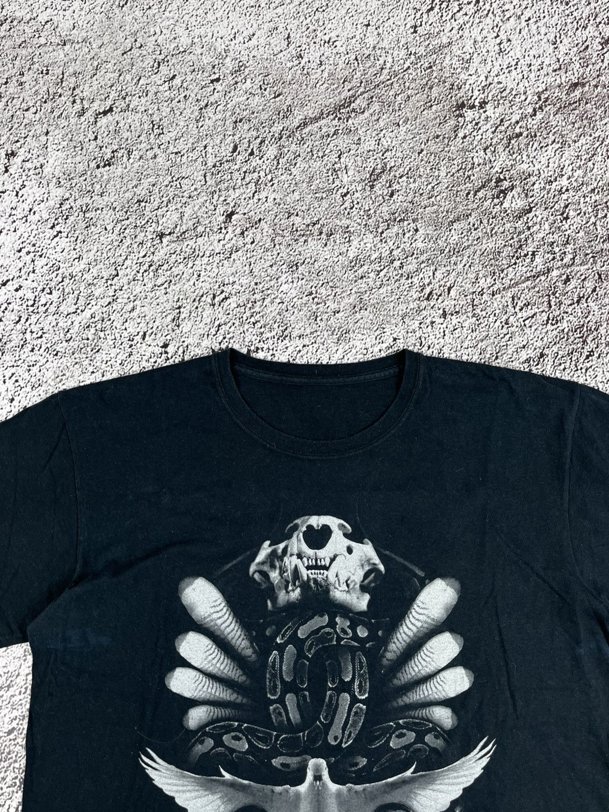 Band Tees Vintage Y2K 2010 Linkin Park big logo tee streetwear size L Size US L / EU 52-54 / 3 - 6 Thumbnail