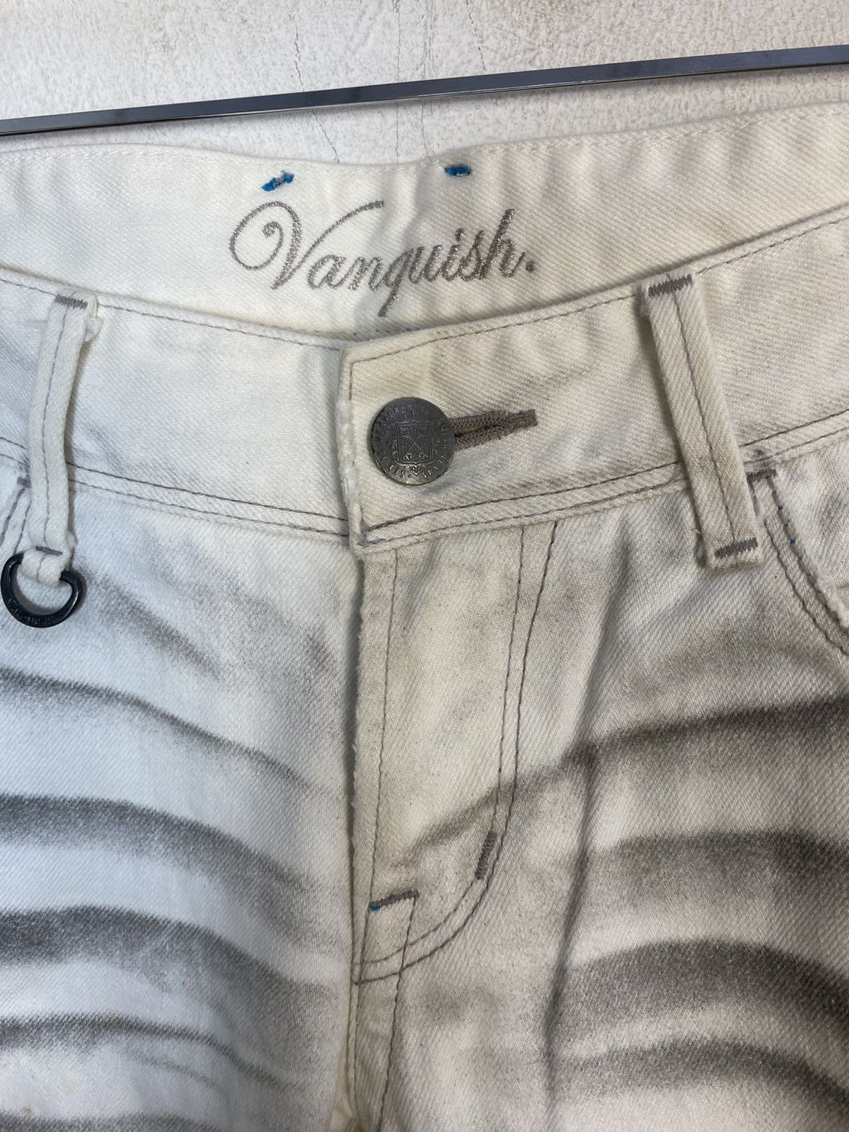 Vanquish Vanquish Gold Japan Denim Jeans Distressed Waist Size 31 Size 31" - 5 Thumbnail