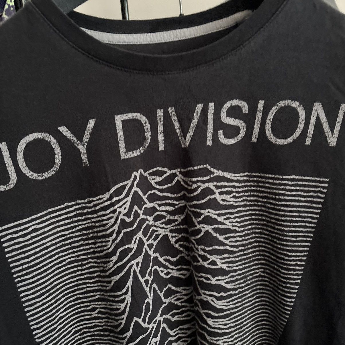 Vintage Vintage Y2K Joy Division T-Shirt Grunge ERD Punk Size US L / EU 52-54 / 3 - 4 Thumbnail