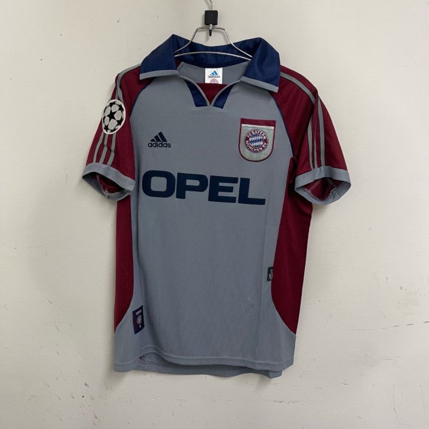 1998-99 Matthaus Bayern Away Soccer Jersey