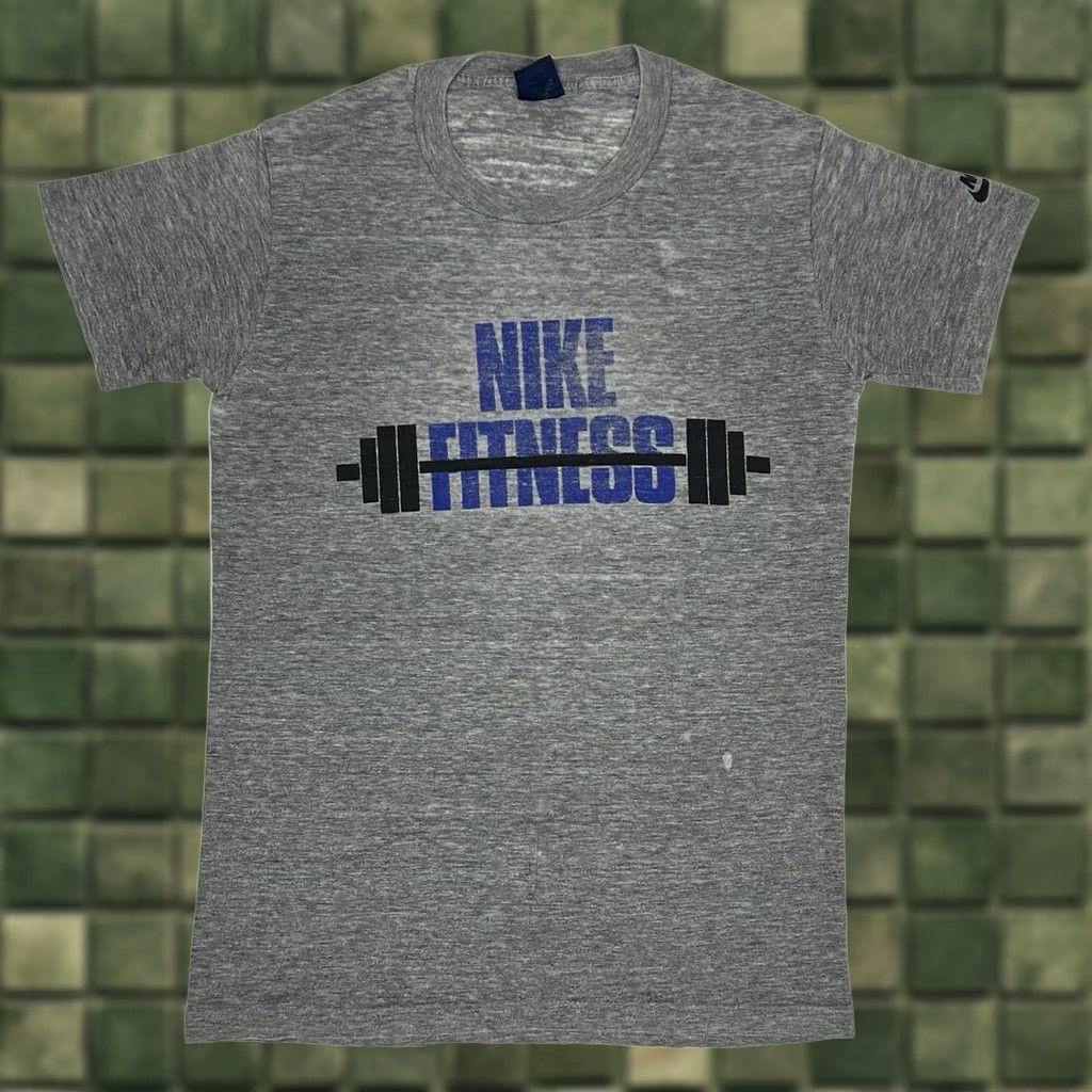 Nike VINTAGE Nike Fitness Barbell T-Shirt Workout 80s Medium Gray Paper Thin Tee Mens Size US M / EU 48-50 / 2 - 1 Thumbnail
