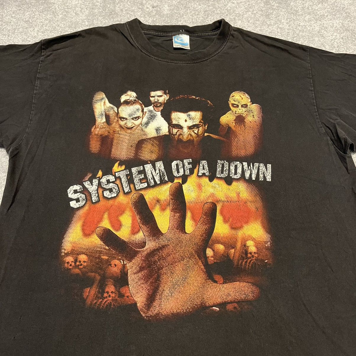 Band Tees Rare Vintage 90s System of a Down Tour Band Graphic T Shirt Size US L / EU 52-54 / 3 - 3 Thumbnail