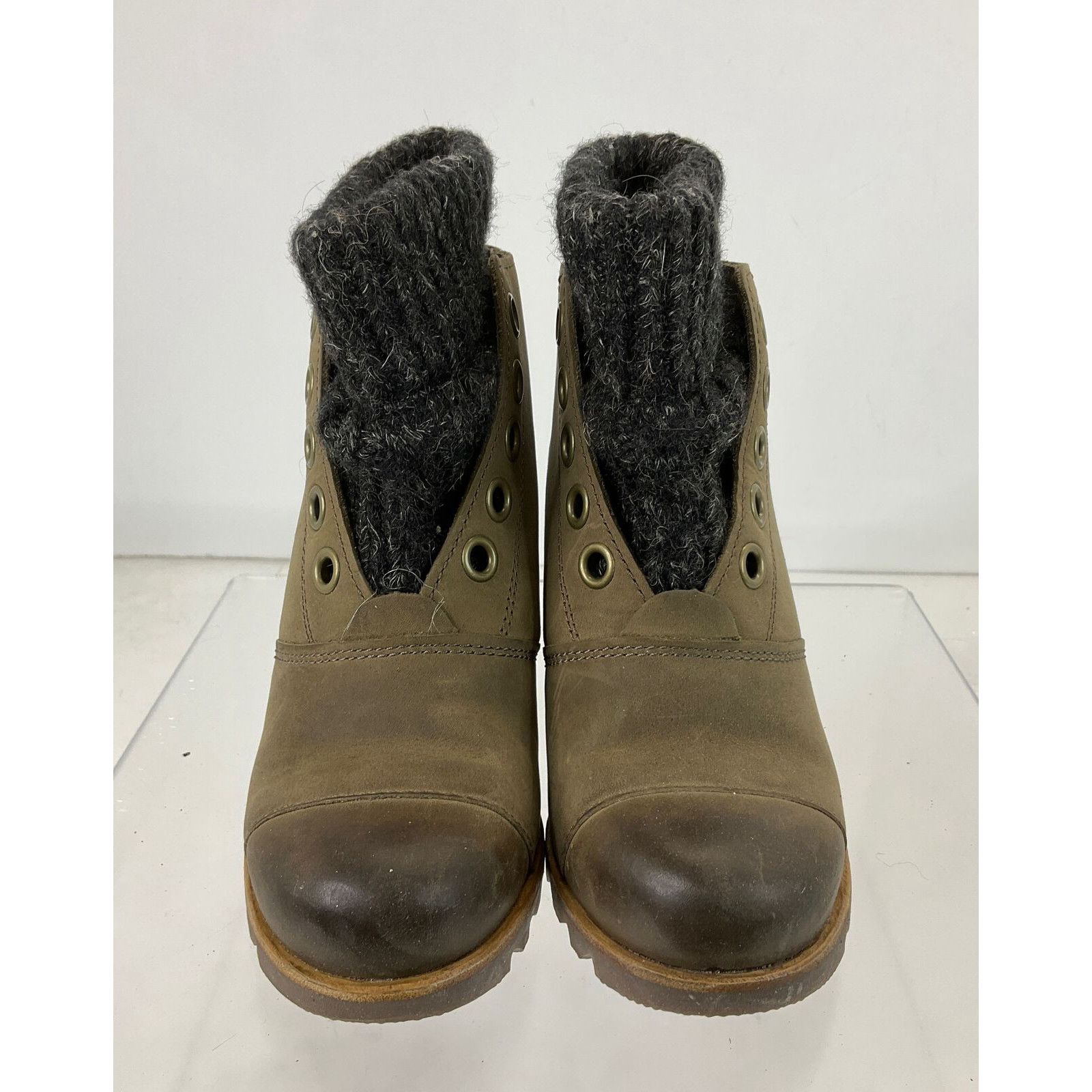 Sorel joanie 2025 sweater boot