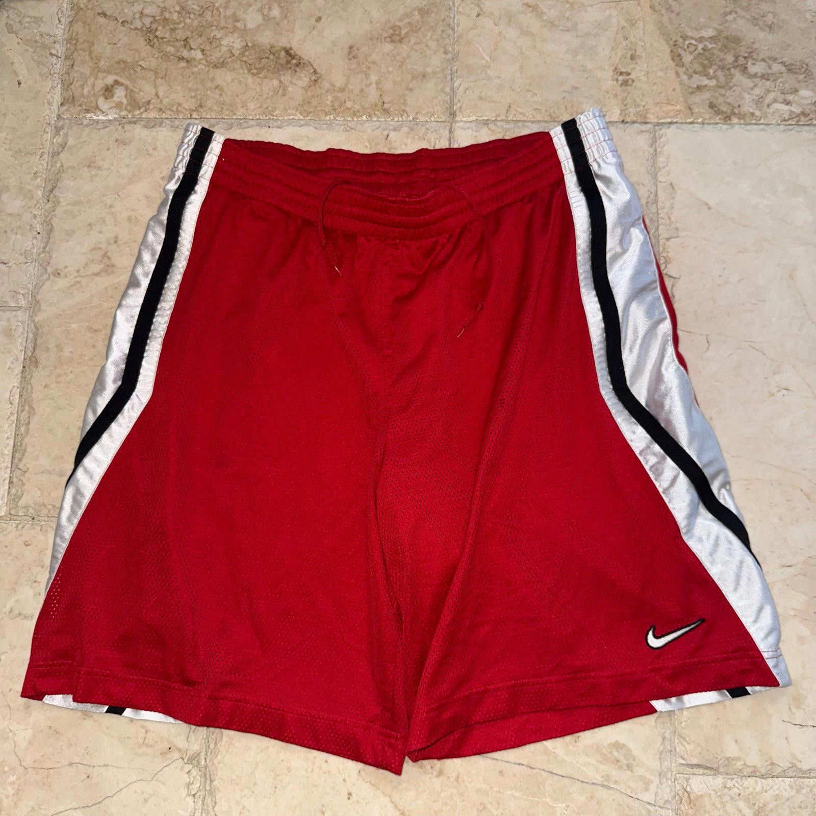 Nike Nike Silver Tag Red Black Basketball Shorts Mens XL Rare 90s Size US 36 / EU 52 - 1 Thumbnail