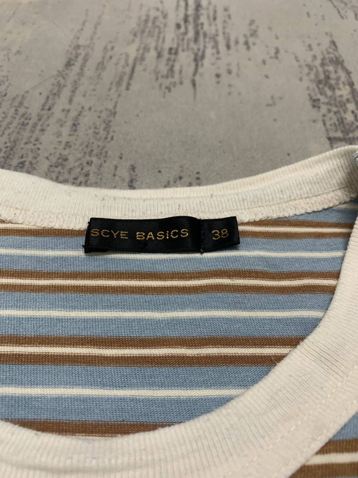 SCYE Vtg 90s SCYE Basic Multi Color Border Stripe tee Size US M / EU 48-50 / 2 - 6 Thumbnail