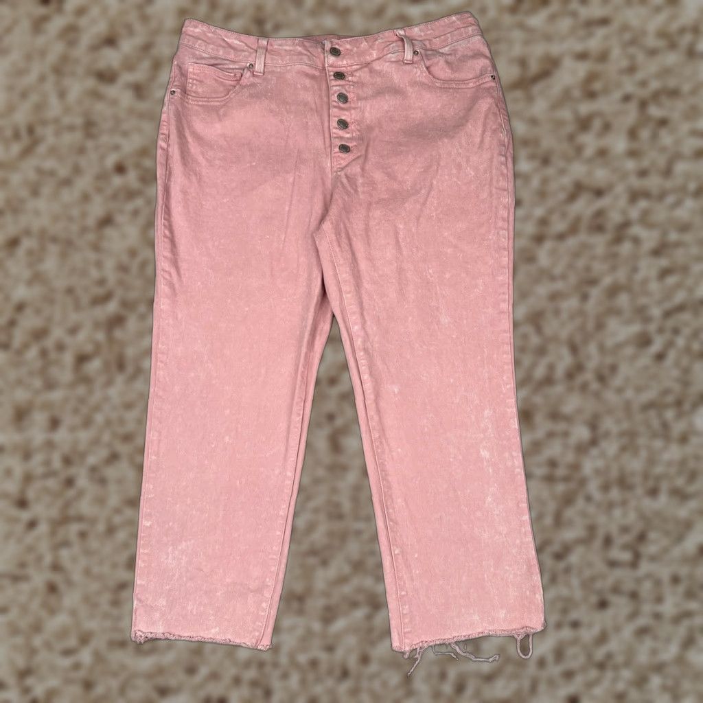 Vintage Time and Tru Jeans Women 18 Pink High Rise Button Fly Cropped Straight Denim Raw Hem Size 40" / US 18 - 1 Thumbnail