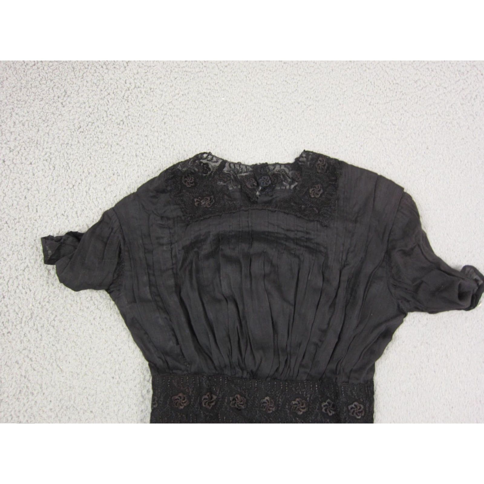 Vintage VINTAGE True Vintage Voil Dress Womens XS Black Lace Midi 1900s C&C California Size XS / US 0-2 / IT 36-38 - 4 Thumbnail