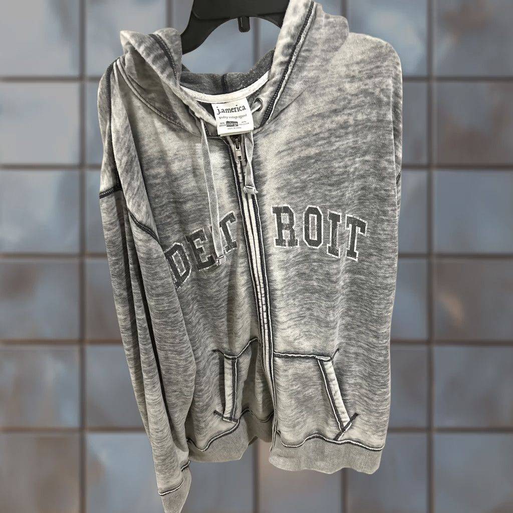 Etro Keeps exact spelling and capitalization Size US XXL / EU 58 / 5 - 1 Thumbnail