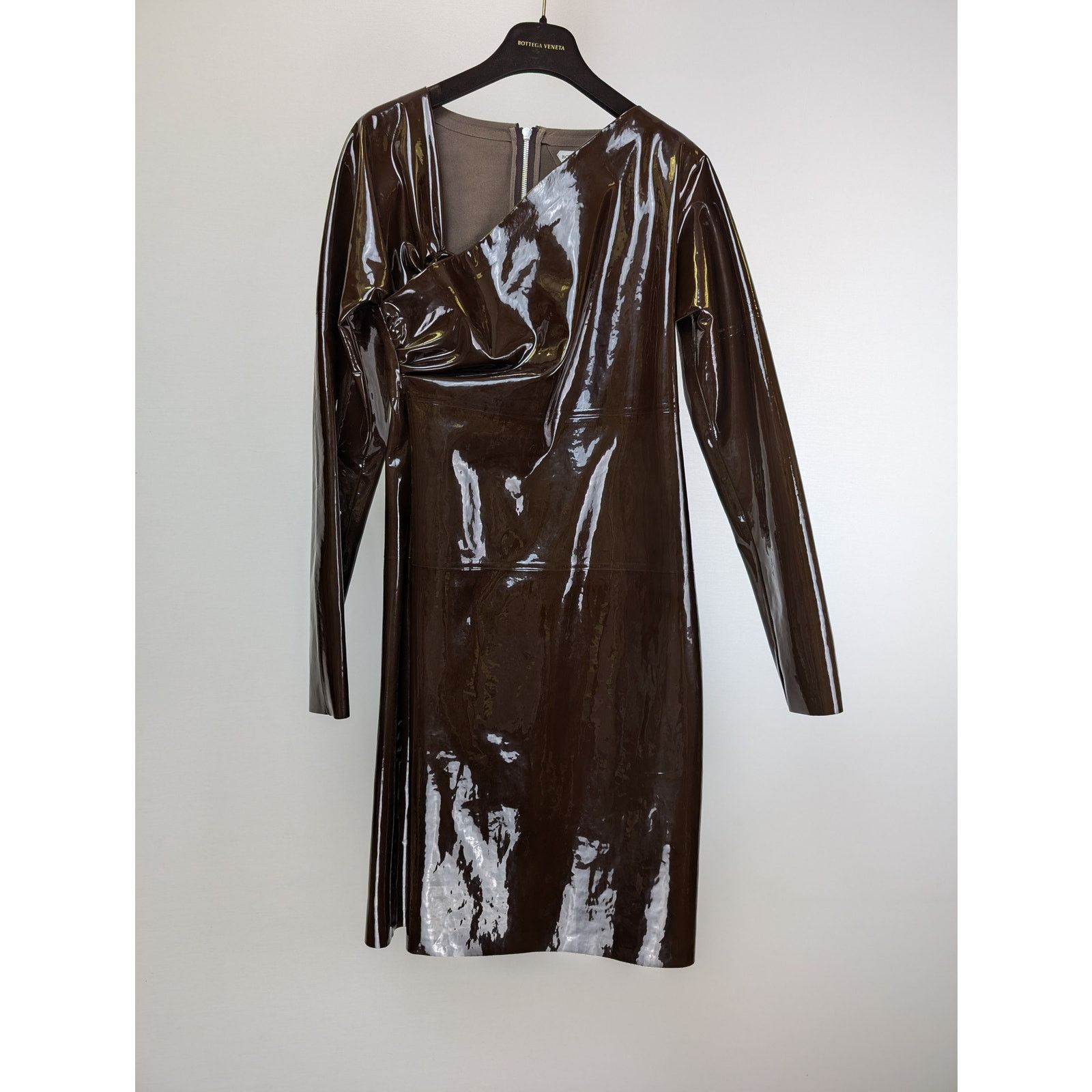 Bottega Veneta o1rshd1 Patent Stretch Leather Dress in Fondant Size XS / US 0-2 / IT 36-38 - 1 Thumbnail