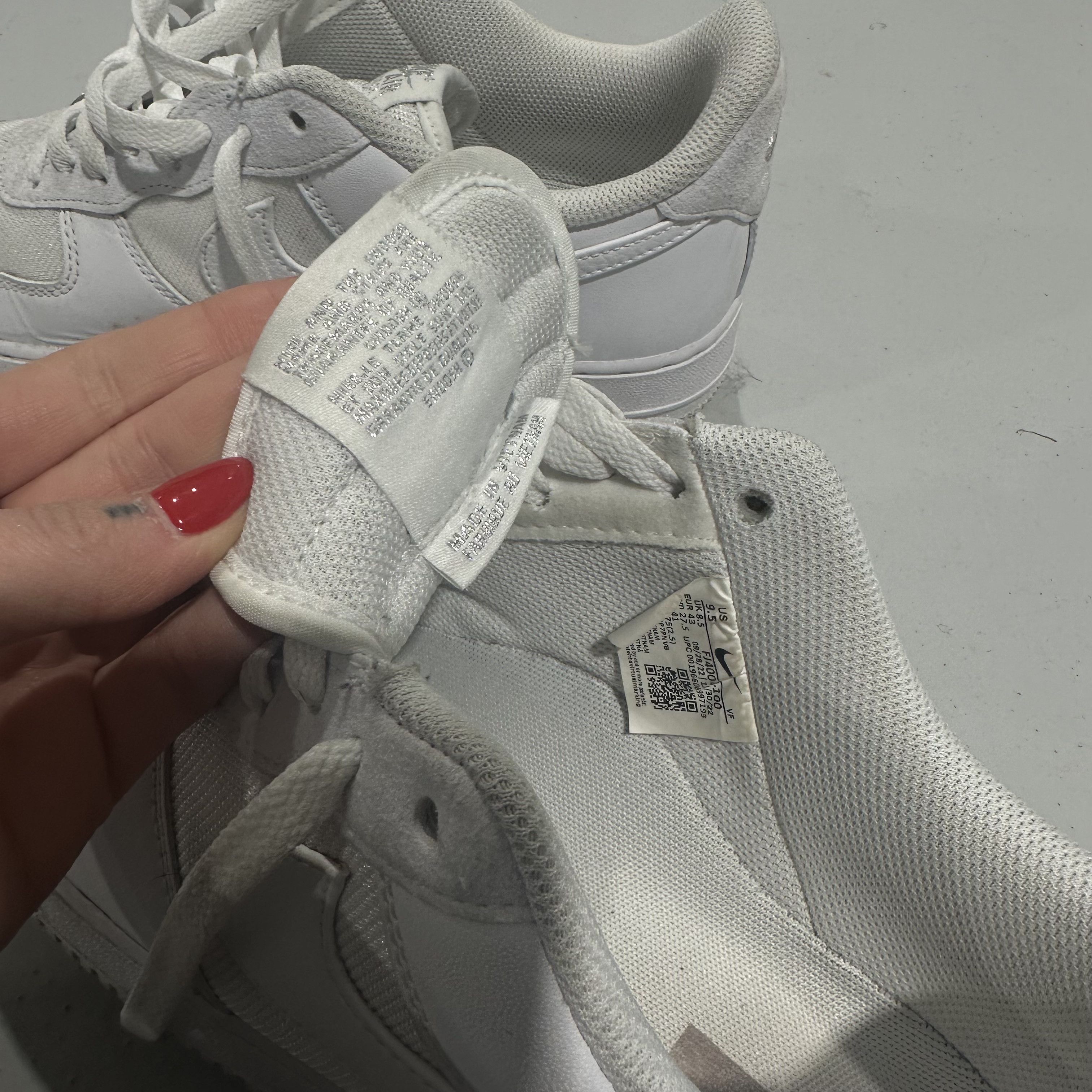 Nike Custom Air Force 1s Size US 9.5 / EU 42-43 - 3 Thumbnail