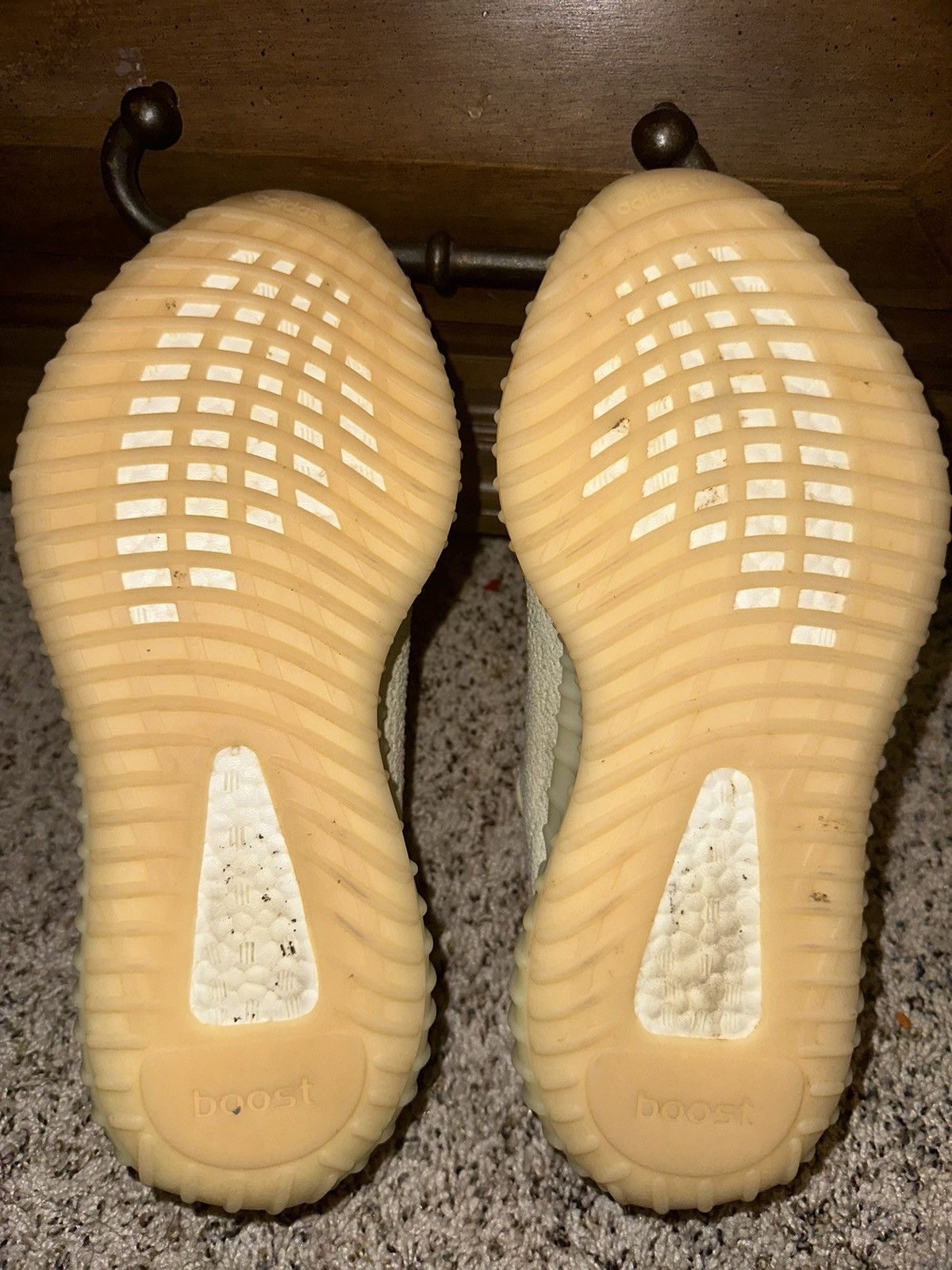 Adidas × Yeezy Yeezy 350 Boost V2 Butter Size US 9.5 / EU 42-43 - 5 Thumbnail