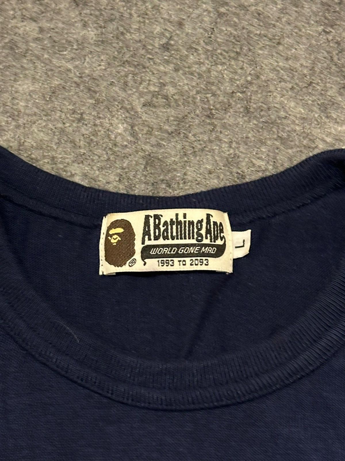 Bape A Bathing Ape "Bicolor NYC Logo" t-shirt with a blue graphic Size US L / EU 52-54 / 3 - 10 Thumbnail