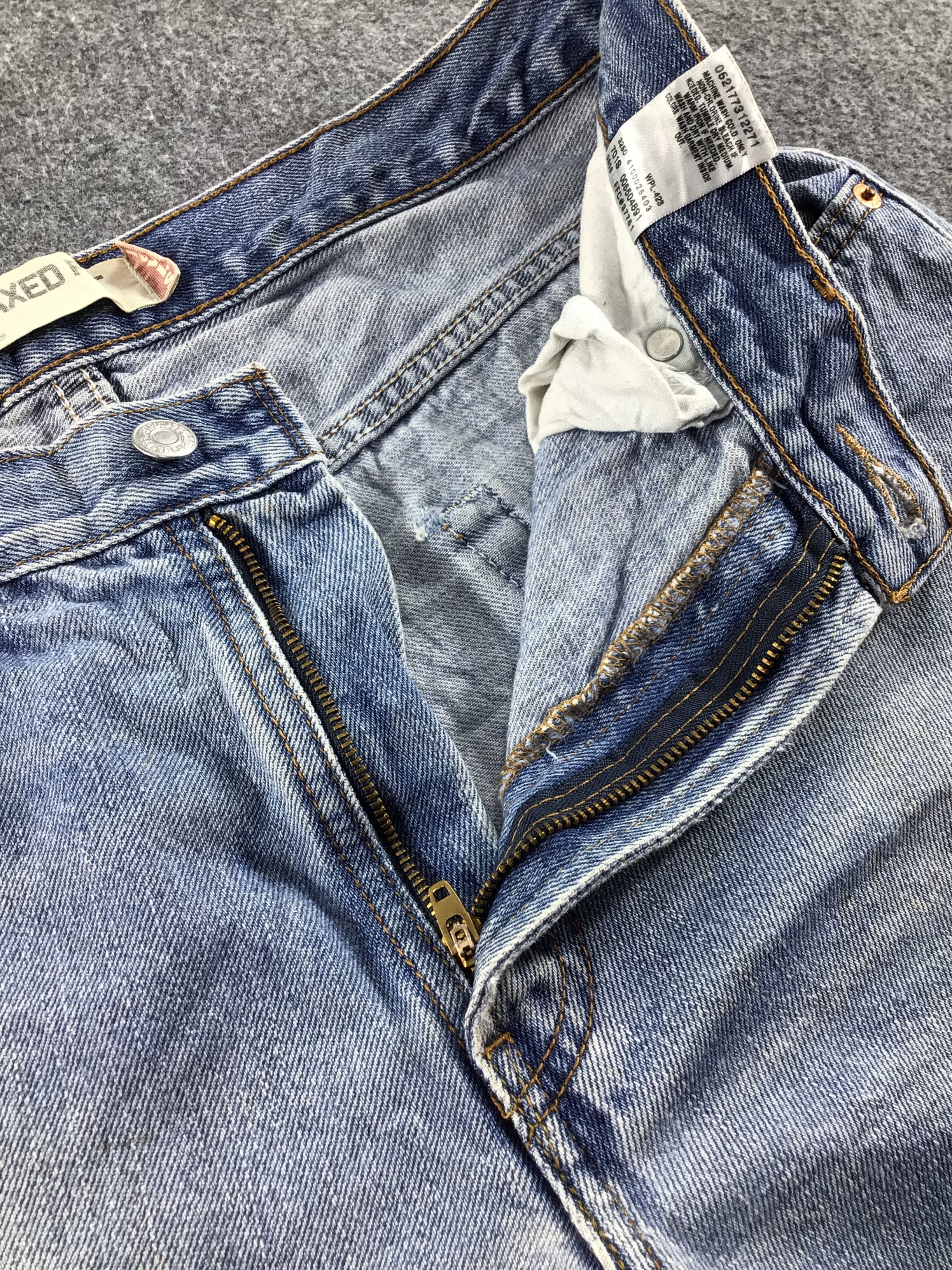 Levi's Vintage Levis 550 Jeans Medium Wash Denim -J541 Size US 33 - 7 Thumbnail