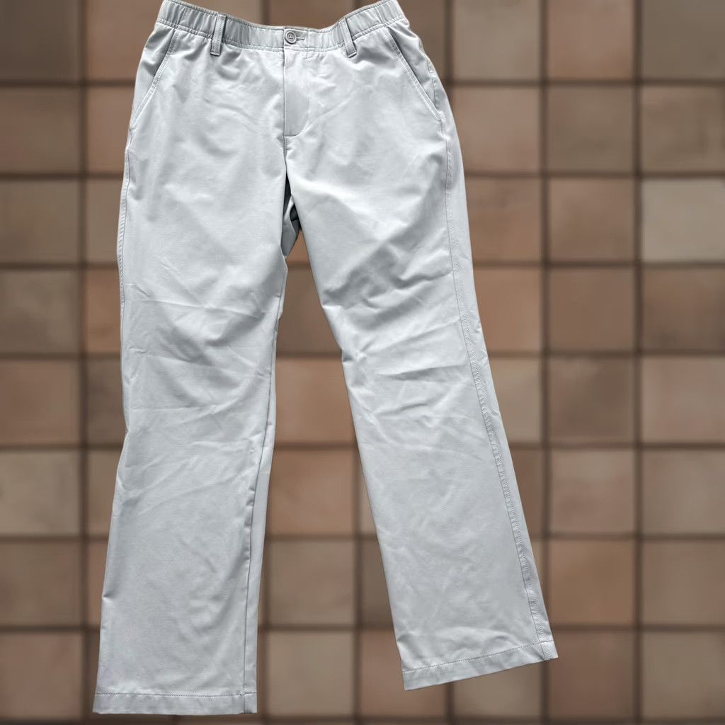 Under Armour Under Armour Mens 34x30 Gray Elastic Waist Golf Chino Pants Shirt? Size US 34 / EU 50 - 1 Thumbnail