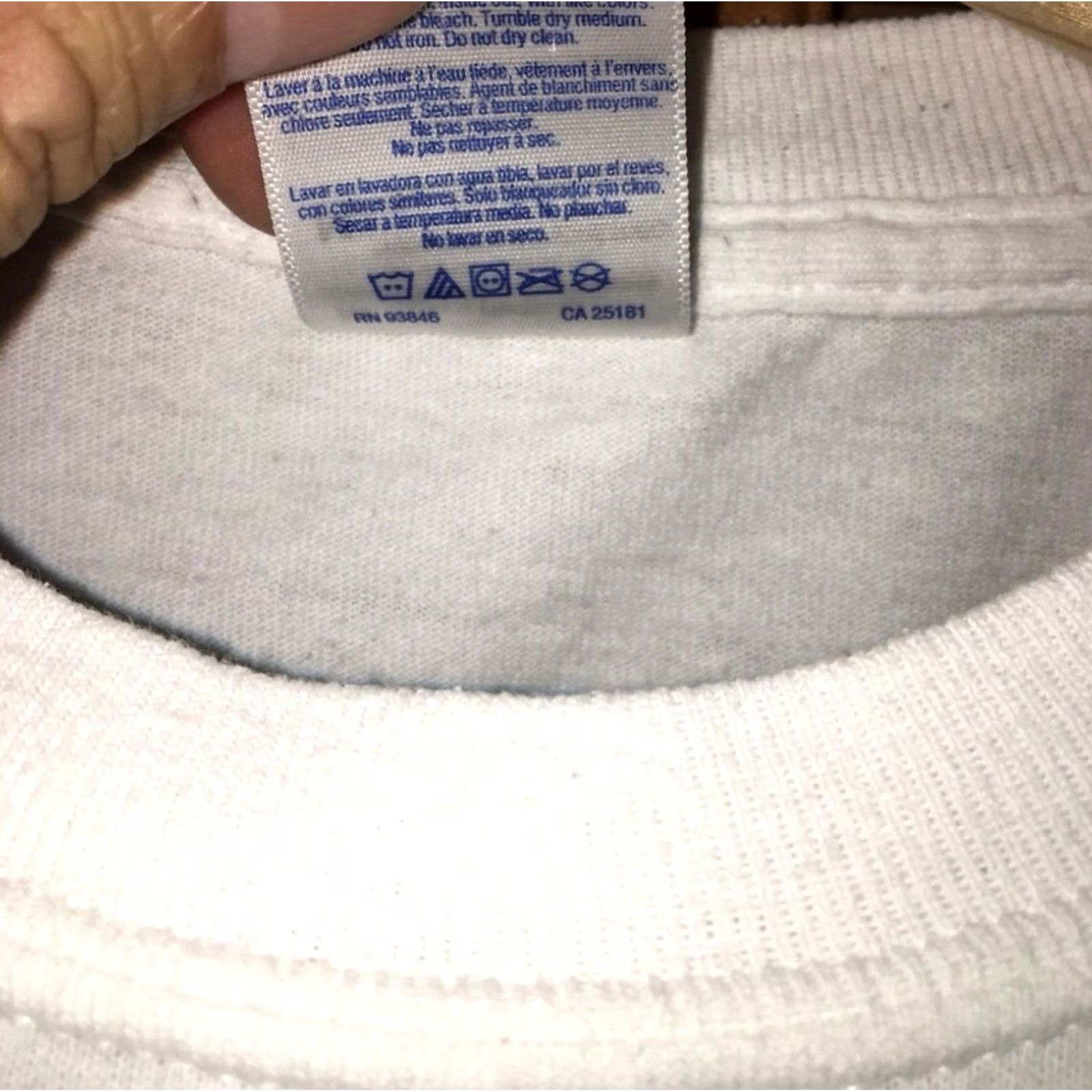 Gildan VINTAGE David Letterman CBS White Short Sleeve T-Shirt Men M USA 90s Short Sleeve Mens M White 90s USA David Letterman Shirt Size US M / EU 48-50 / 2 - 5 Thumbnail