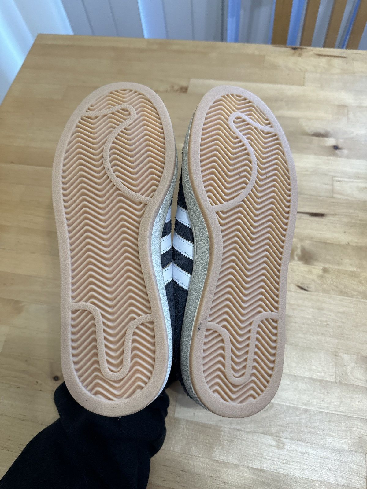 Adidas Korn x adidas Size US 8.5 / EU 41-42 - 3 Thumbnail