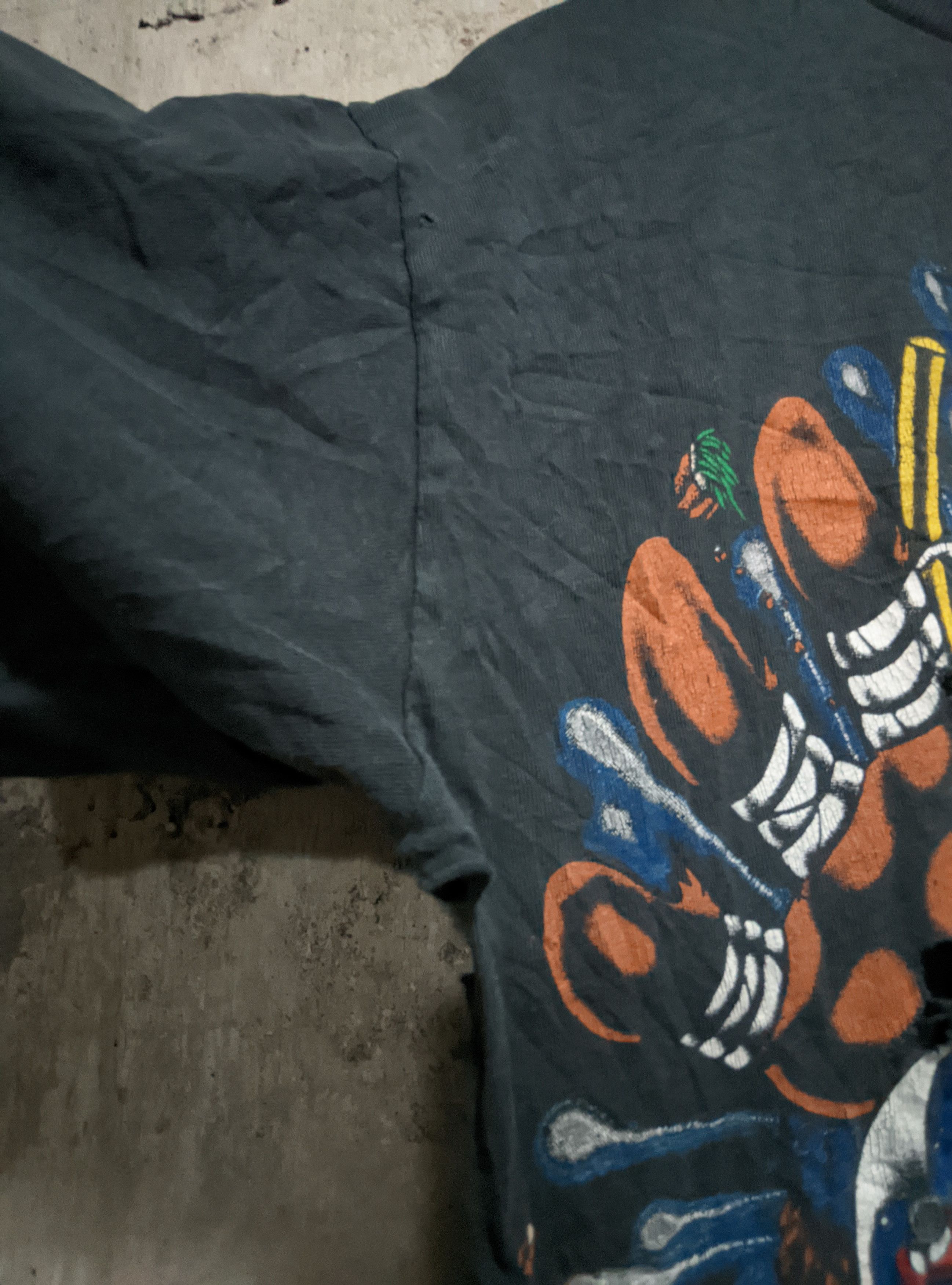 NFL Vintage 1993 destroyed Taz Dallas Cowboys aop t shirt Size US M / EU 48-50 / 2 - 6 Thumbnail