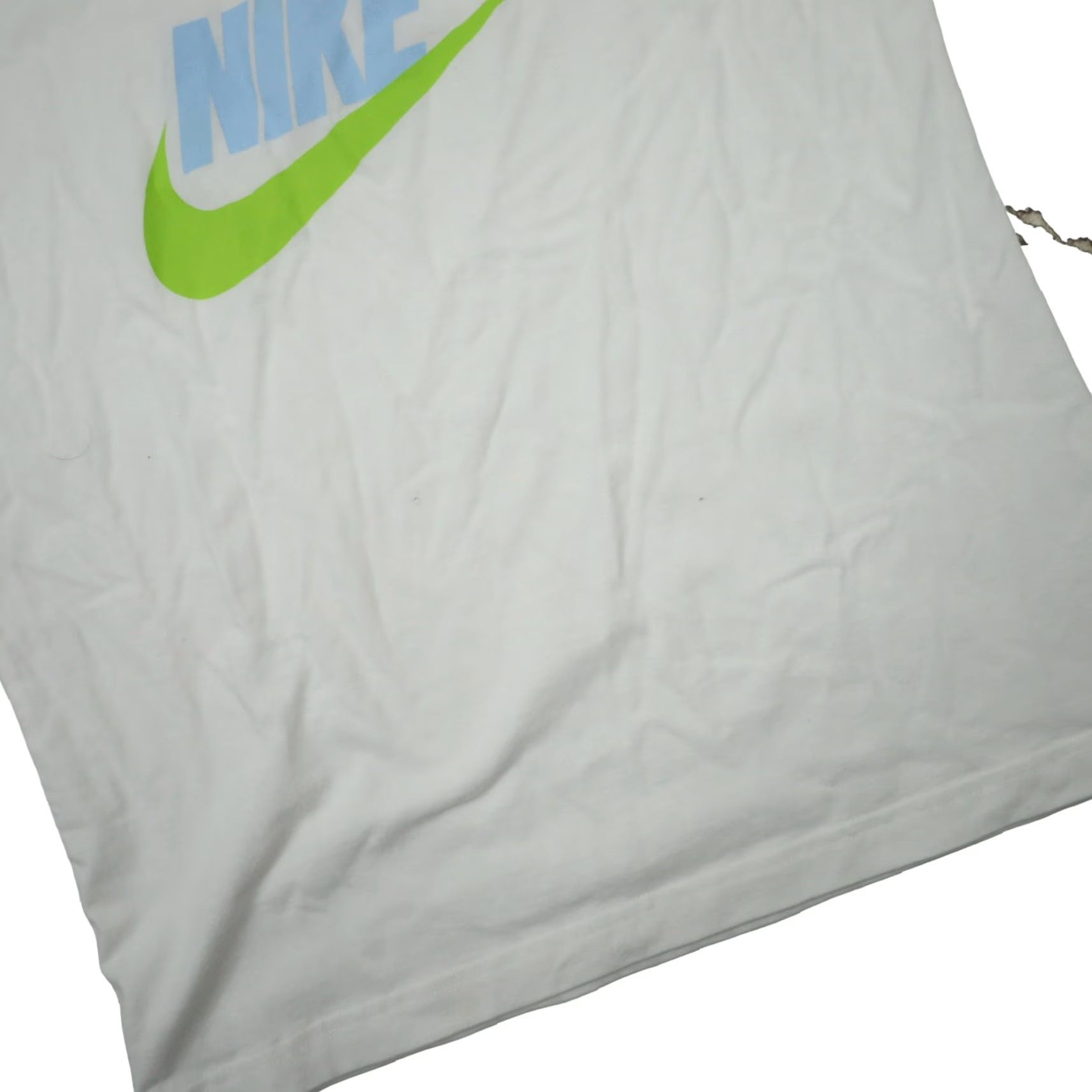Nike VINTAGE Nike Womens L Ringer Spellout Graphic T Shirt White Shirt Womens L White Nike Spellout Graphic Vintage Y2k Size L / US 10 / IT 46 - 3 Thumbnail