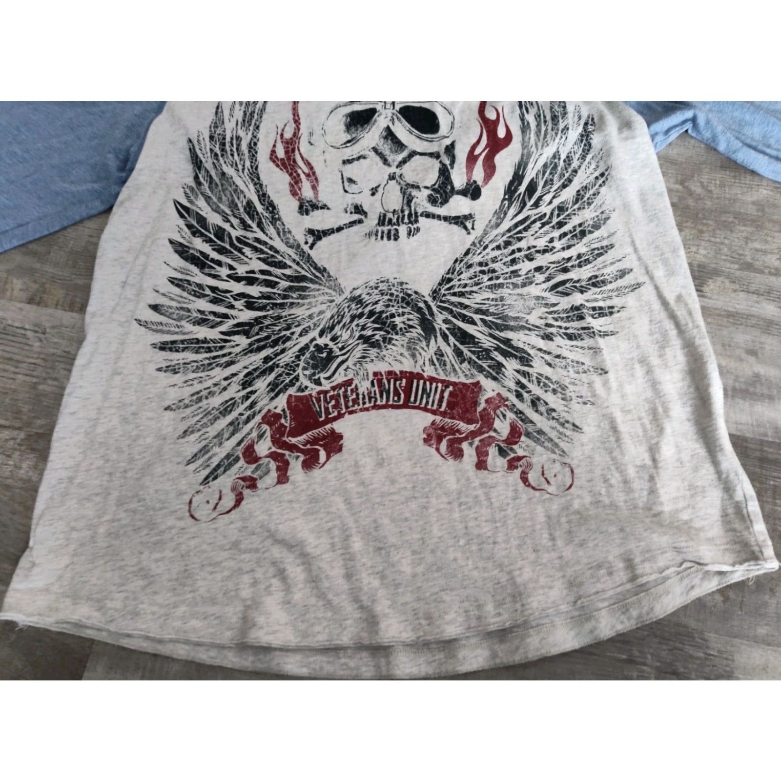 Vintage VINTAGE XG Raglan Sleeve Tee Shirt Men XL White Blue Biker Dare Devils Motorcycle T-Shirt Shirt Crew 3/4 Sleeve Size US XL / EU 56 / 4 - 2 Thumbnail