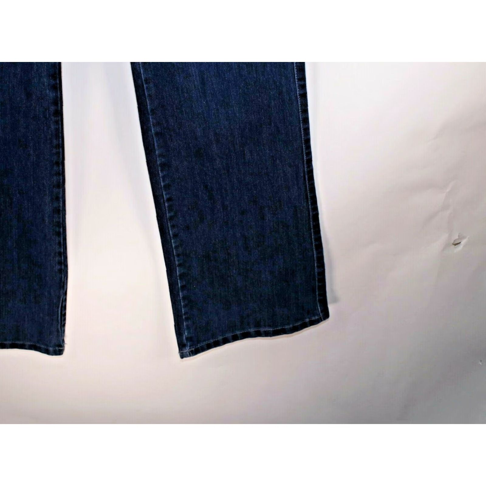 Vintage BanOLino Brooke Jeans Boots Bootcut Denim Blue 12 Adult Regular Inseam 31" Waist 34" zipper Pockets Women’s 90s Classic Style Size 34" / US 12 / IT 48 - 3 Thumbnail