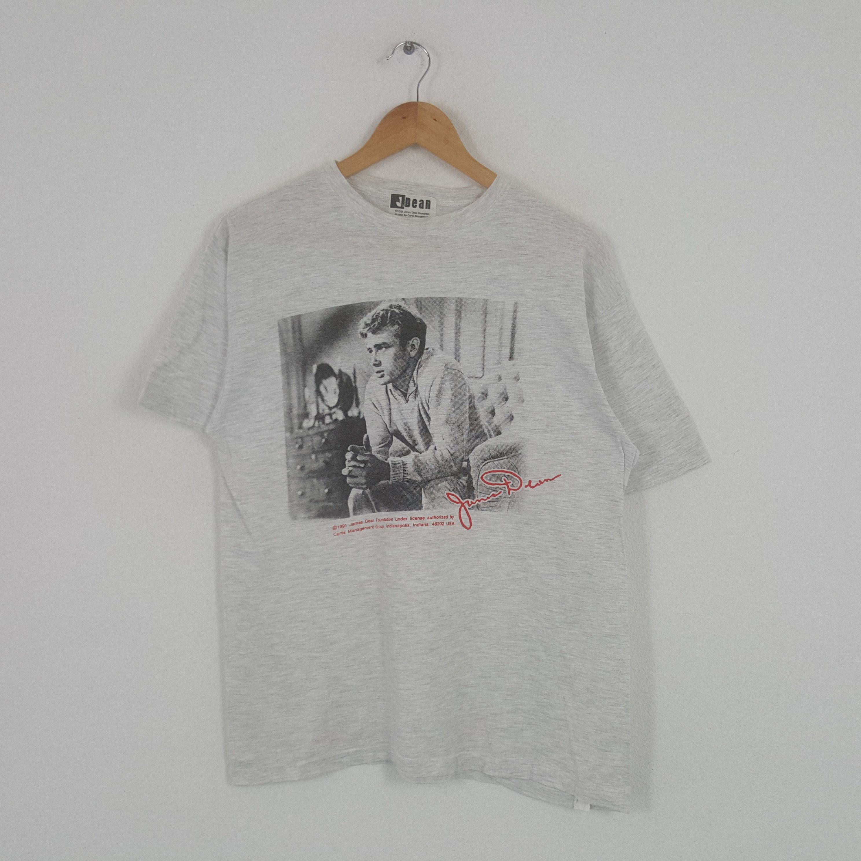 Vintage Vintage James Dean American Singer Songwriter Tshirt Size US M / EU 48-50 / 2 - 1 Thumbnail