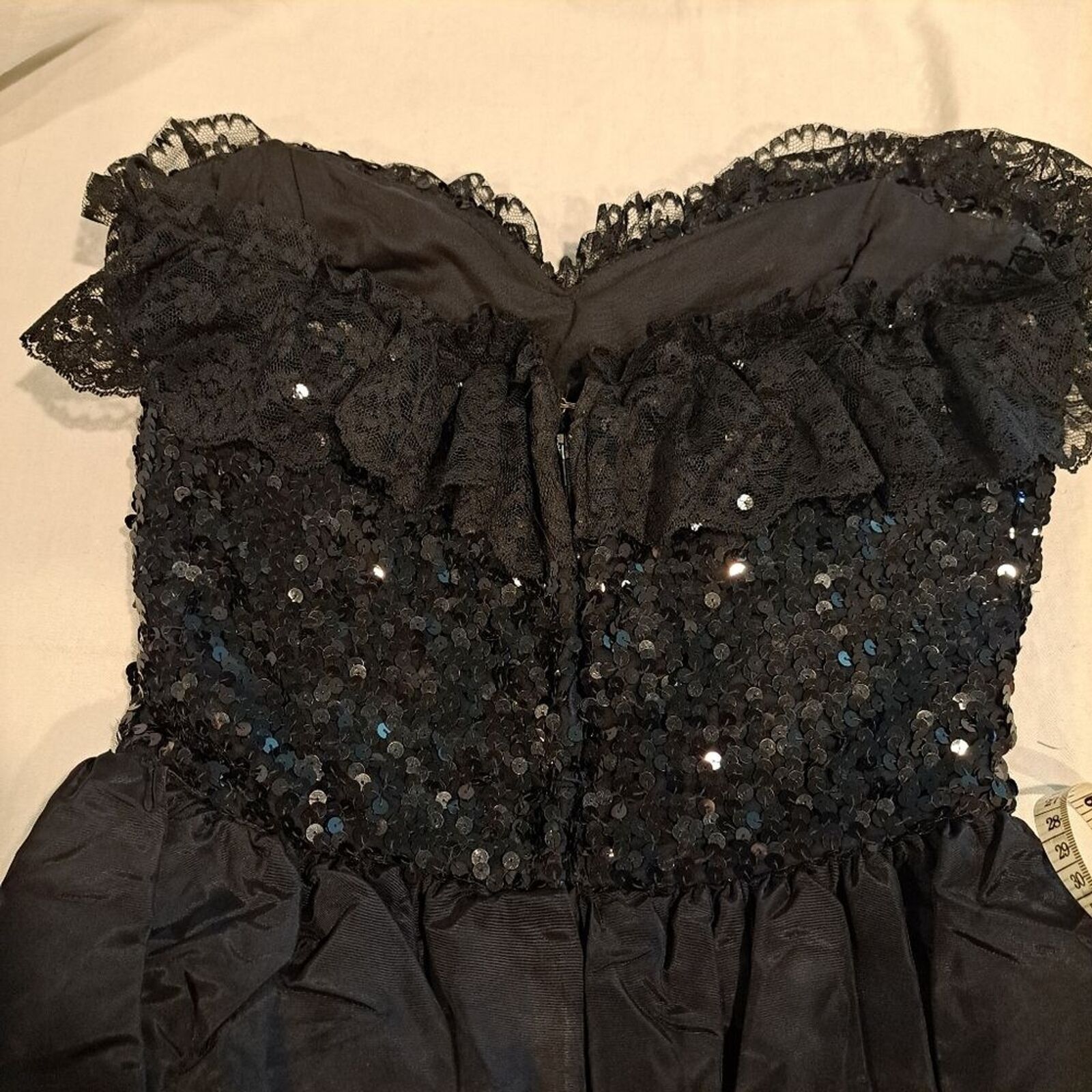 Other Vintage Loralie made in USA black sequin lace 80s dress 10 Size L / US 10 / IT 46 - 16 Thumbnail