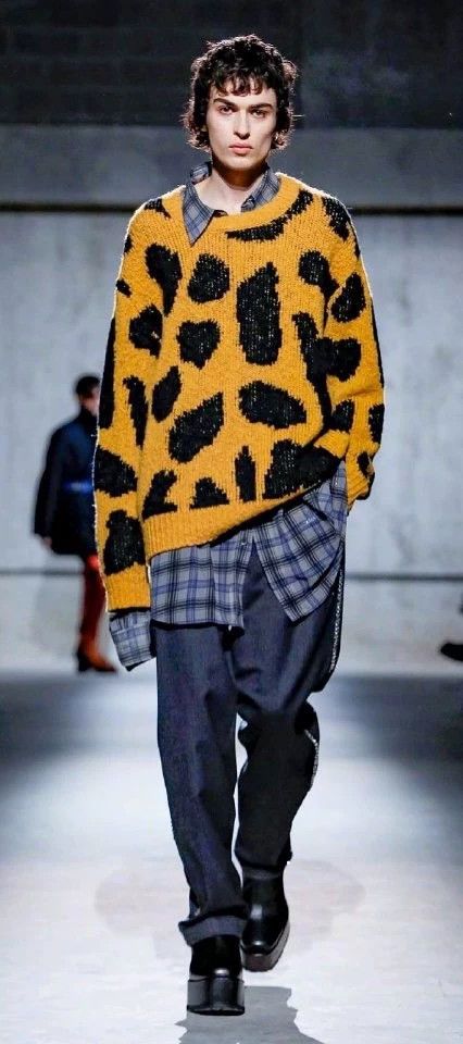 Dries Van Noten Dries Van Noten Leopard Sweater S Size US S / EU 44-46 / 1 - 1 Thumbnail