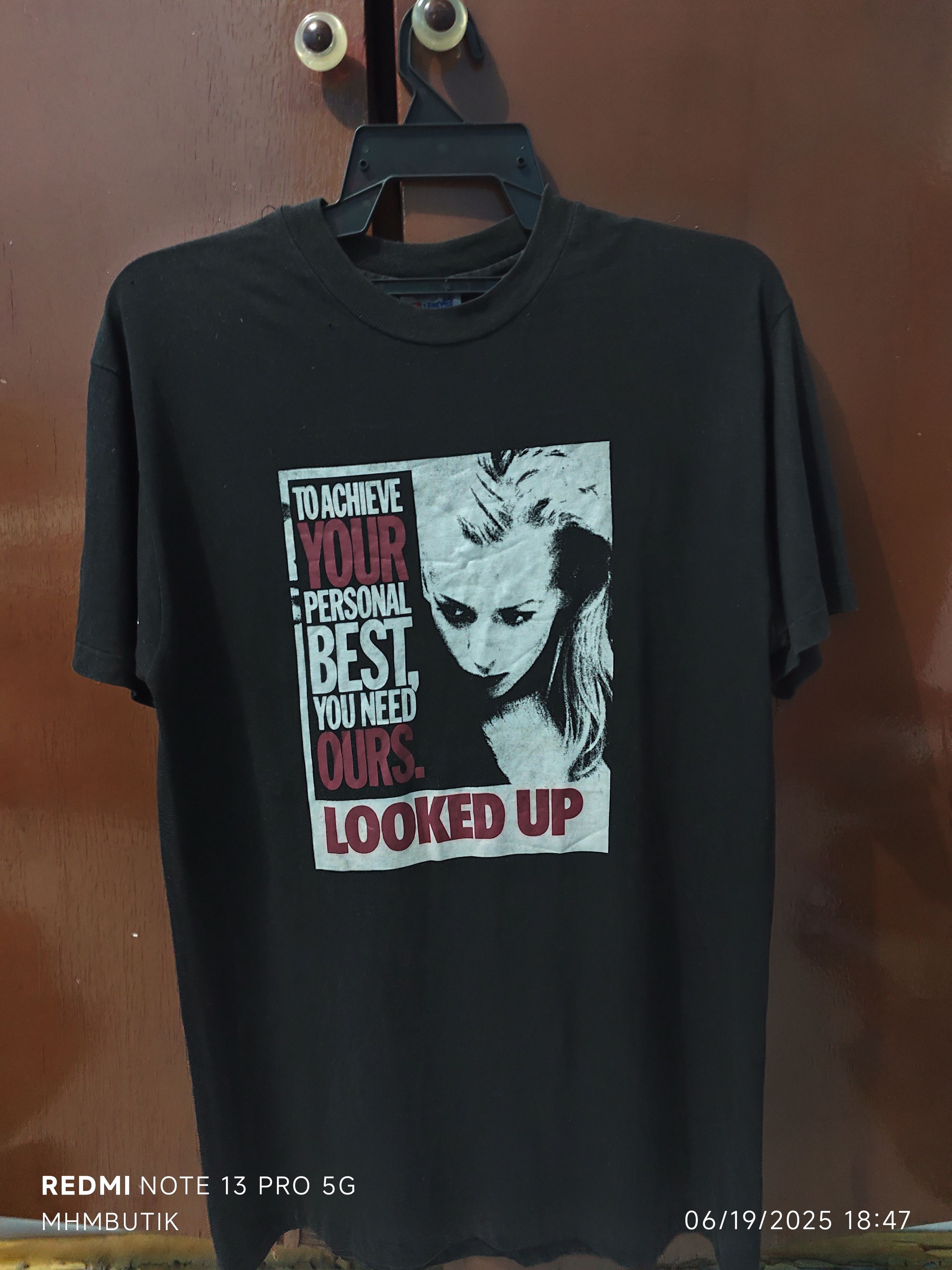 Vintage Vintage Promo Photo Looked Up Tee Shirt Size US M / EU 48-50 / 2 - 2 Thumbnail