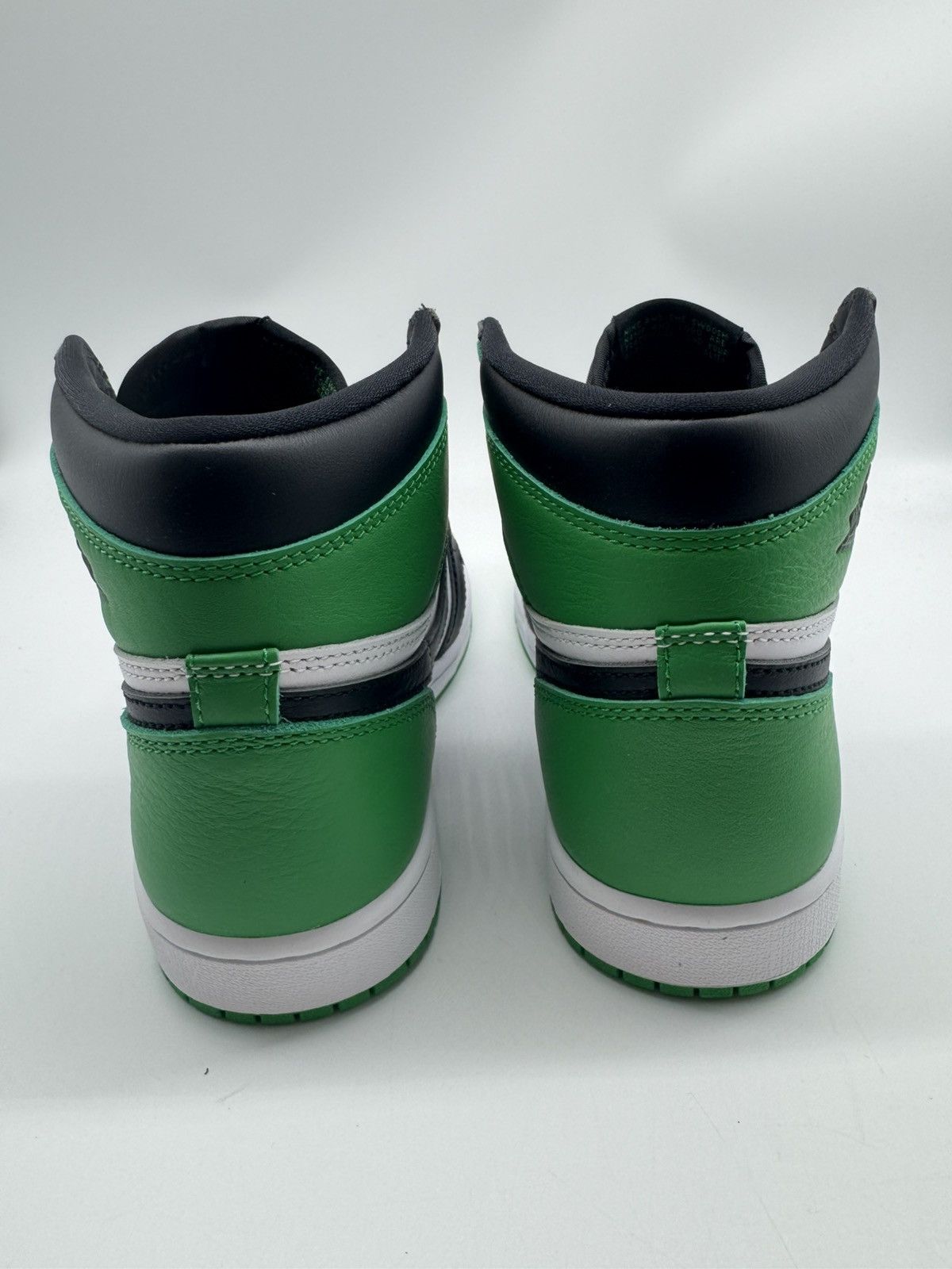 Nike Nike Air Jordan Retro 1 High OG Lucky Green Men’s Size 8 Size US 8 / EU 41 - 5 Thumbnail