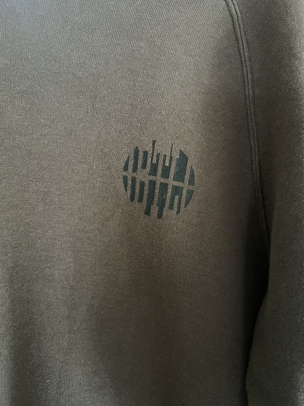 Japanese Brand 🔥 Beatnik Life Hoodie–Rare Japan Streetwear Gun Print Design Size US L / EU 52-54 / 3 - 7 Thumbnail