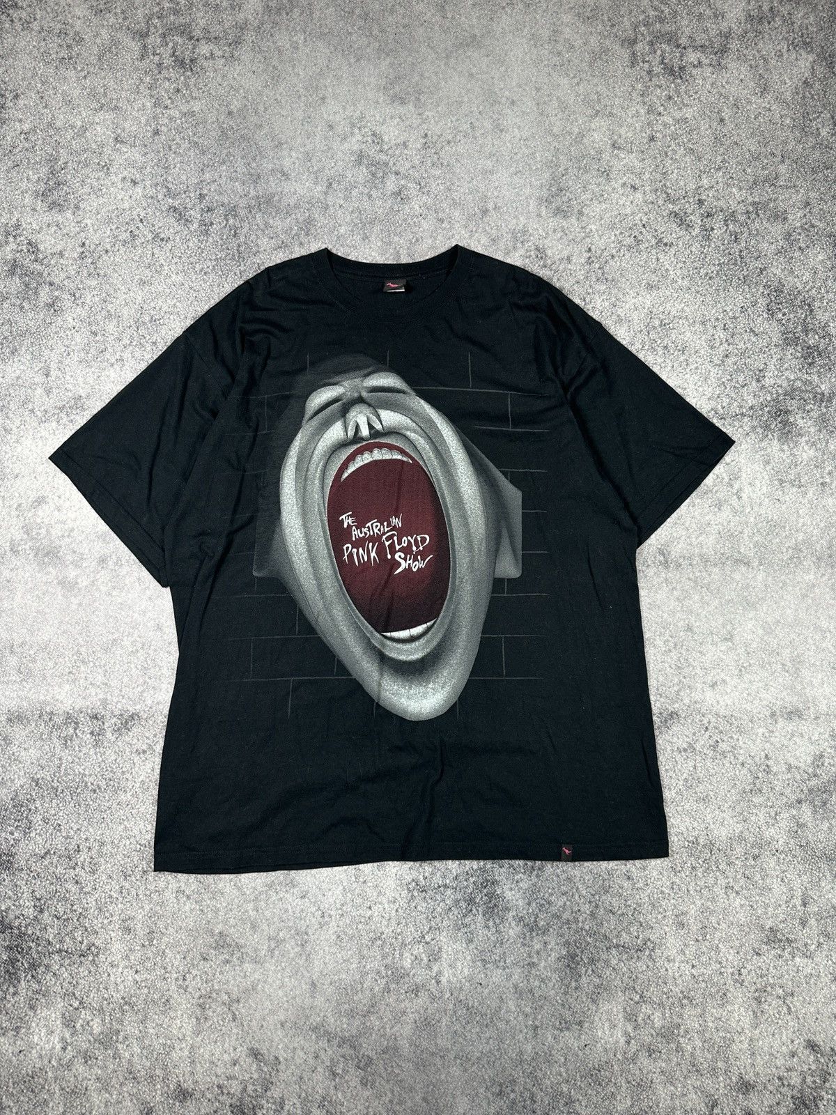 Band Tees Australian Pink Floyd Show Bands Tees T-shirt Rock Rare Size US XXL / EU 58 / 5 - 1 Thumbnail
