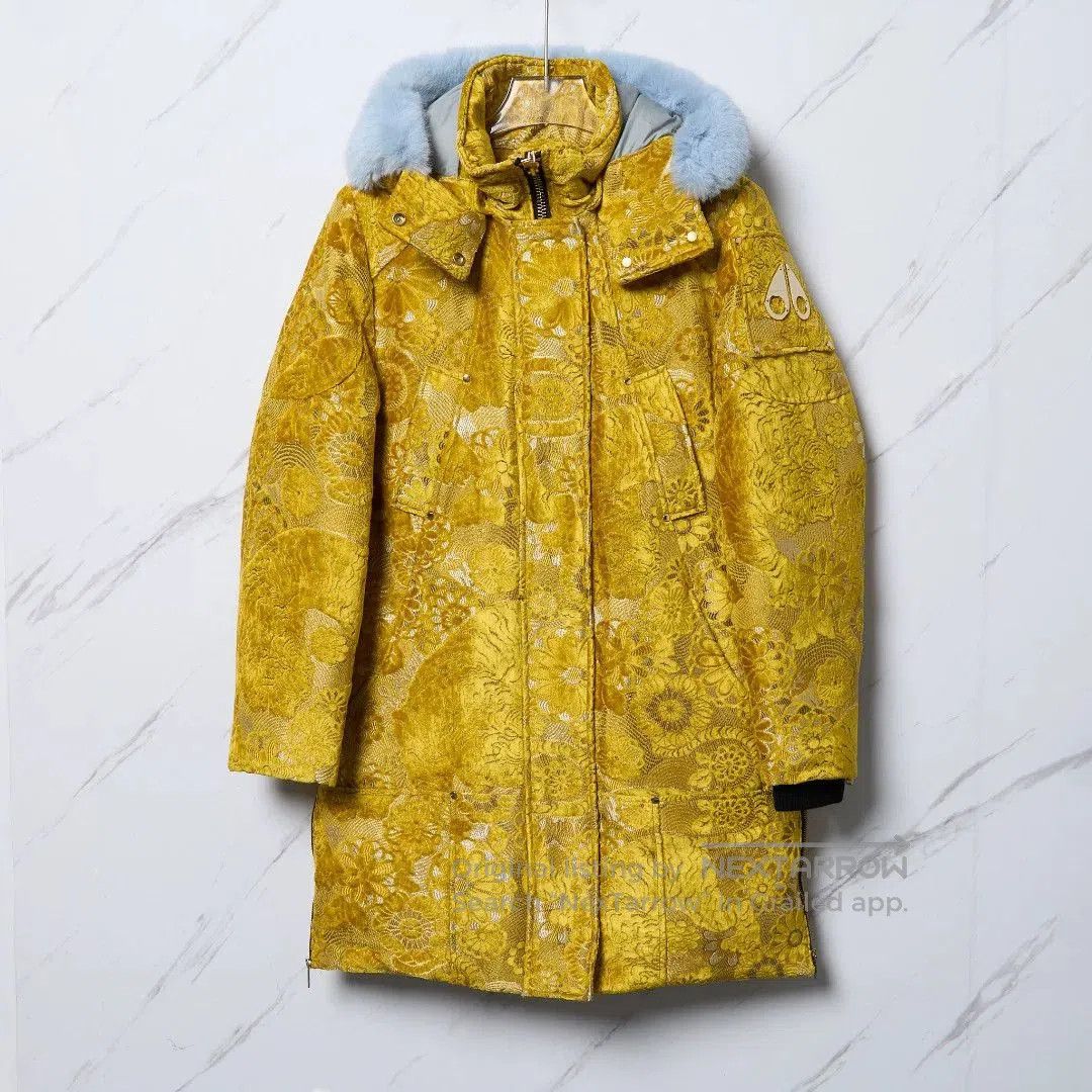 Moose Knuckles Moose Knuckles Velvet Embroidered Down Jacket. Size M / US 6-8 / IT 42-44 - 1 Thumbnail