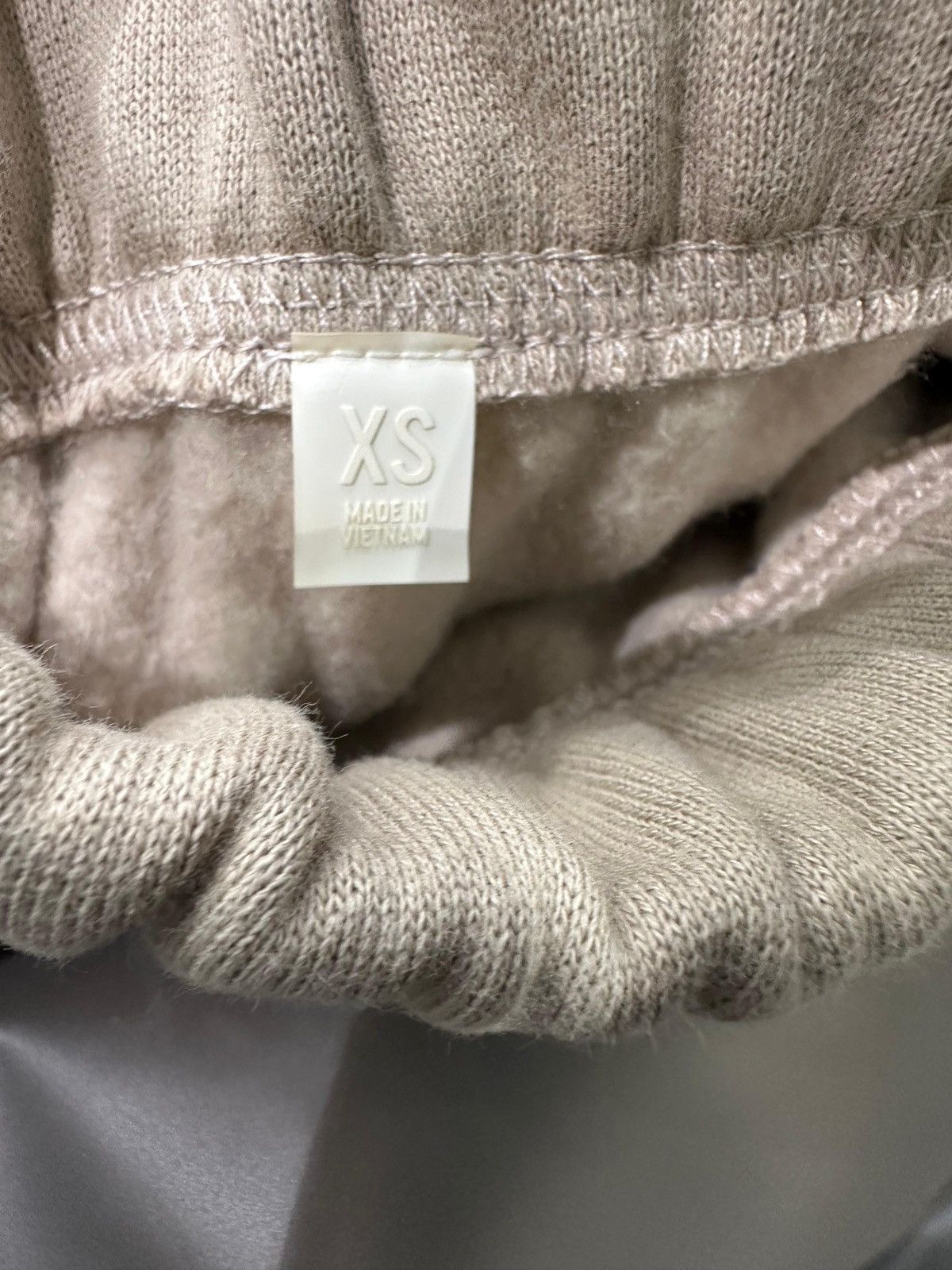 Essentials ESSENTIALS - Relaxed Fleece Sweatpant Timber Size US 30 / EU 46 - 2 Thumbnail